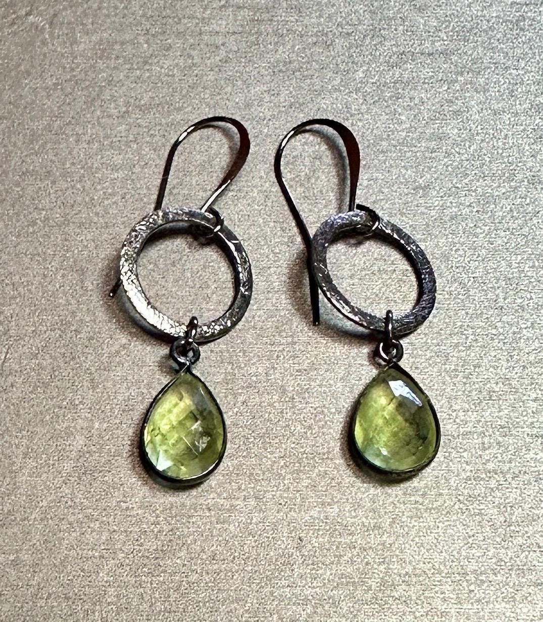MossberryandStone Oxidized Sterling Silver Geometric Circle Earrings Gunmetal