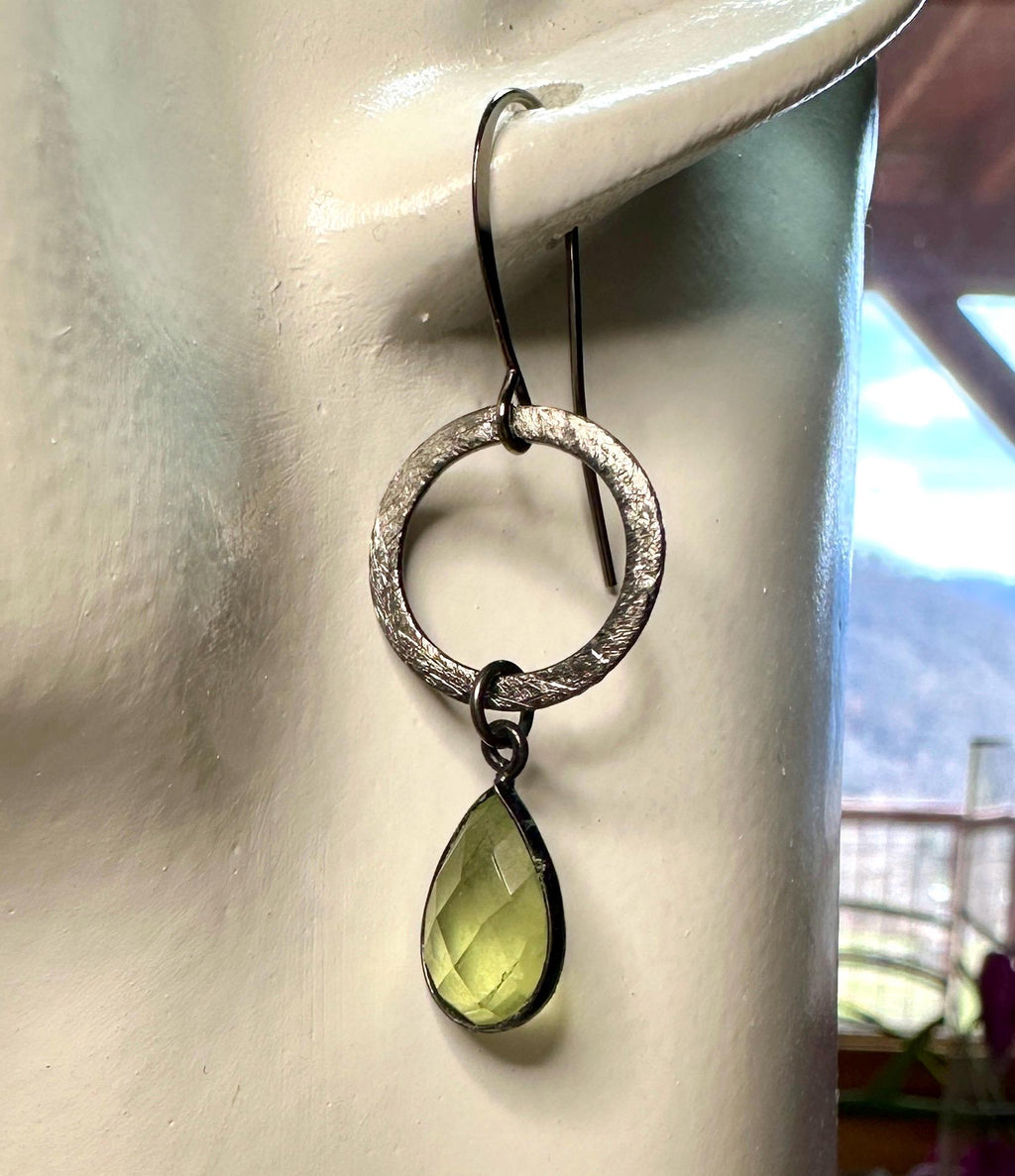 MossberryandStone Oxidized Sterling Silver Geometric Circle Earrings Gunmetal