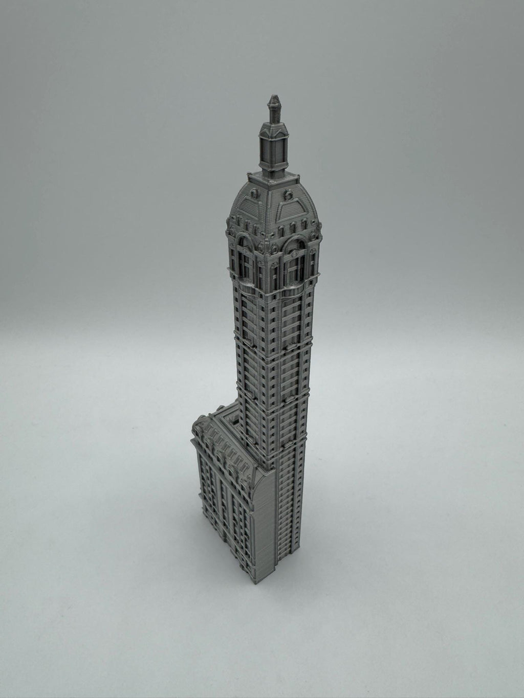 StarsoftheCity Singer Building New York 3D Printed Model Statue