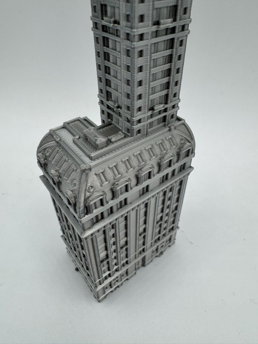 StarsoftheCity Singer Building New York 3D Printed Model Statue