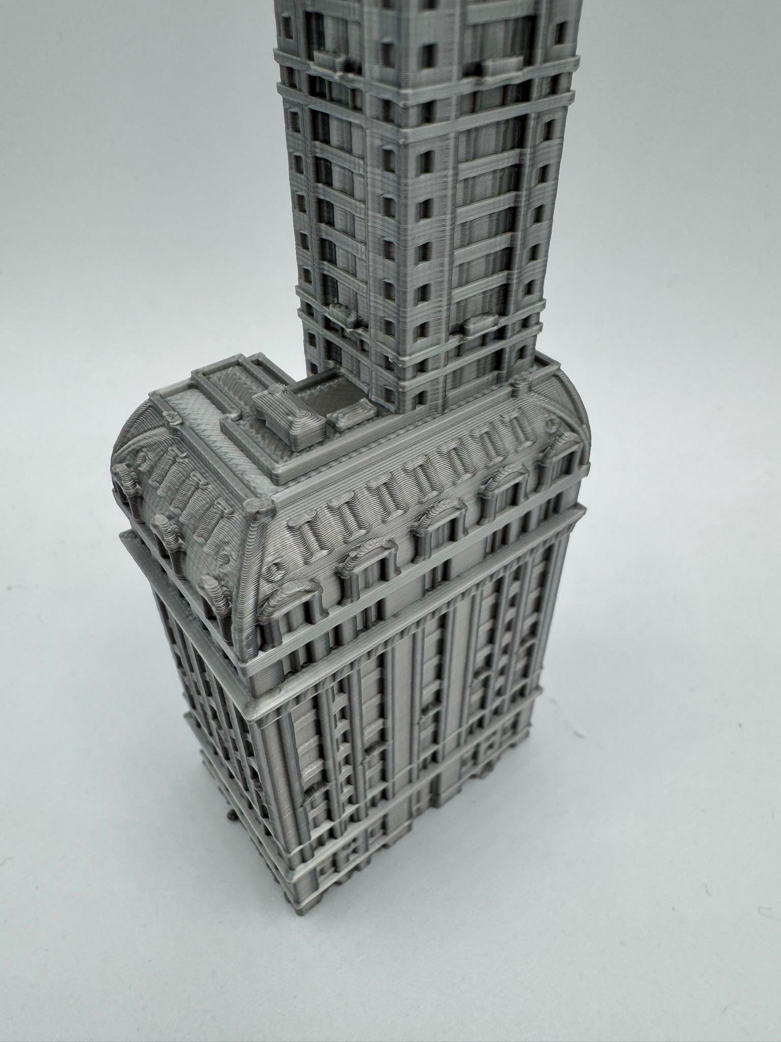 StarsoftheCity Singer Building New York 3D Printed Model Statue