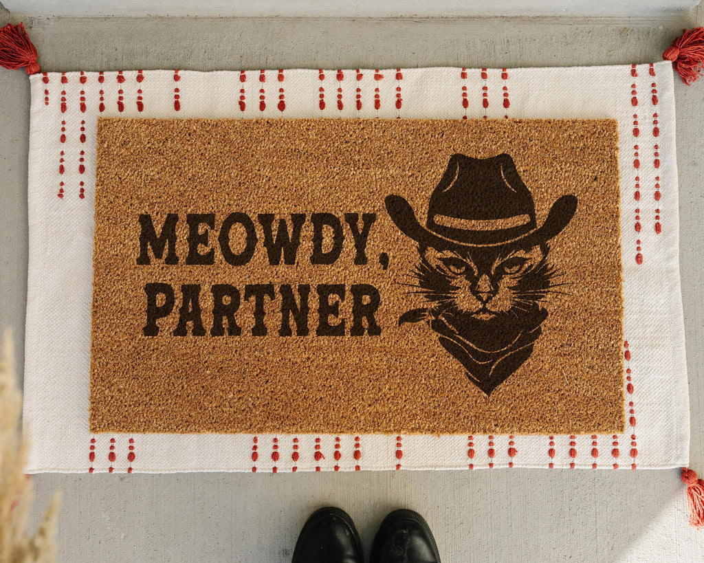 HamlinRowShop Meowdy Partner Coir Doormat Funny Cowboy Cat