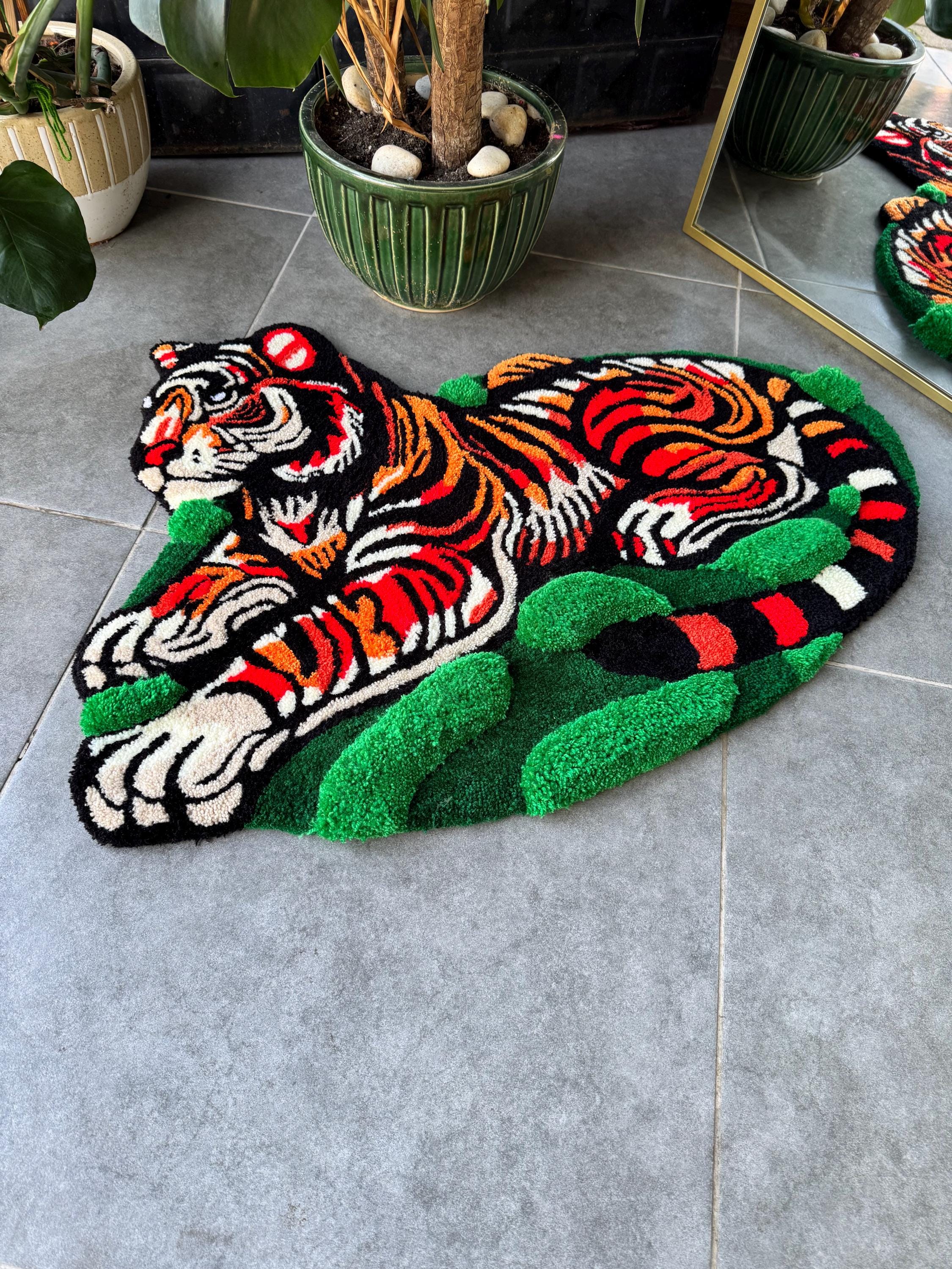 OrnnWorks Tiger In The Jungle 3D Fluffy Handmade Tufted Rug
