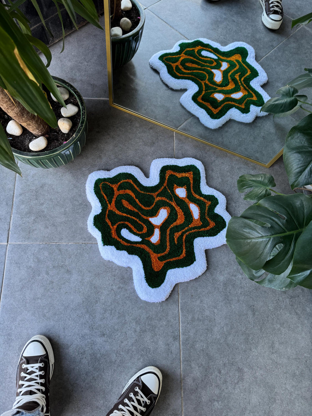 OrnnWorks Irregular Shaped Abstract Green Mustard Fluffy Tufted Rug 24x20in