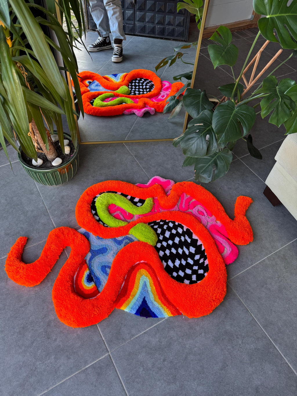 OrnnWorks Dopamine 3D Fluffy Psychedelic Abstract Handmade Tufted Rug