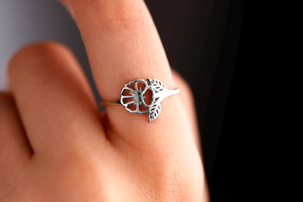 SilverGoldandRose Sterling Silver Birth Flower Ring Personalized Family Jewelry