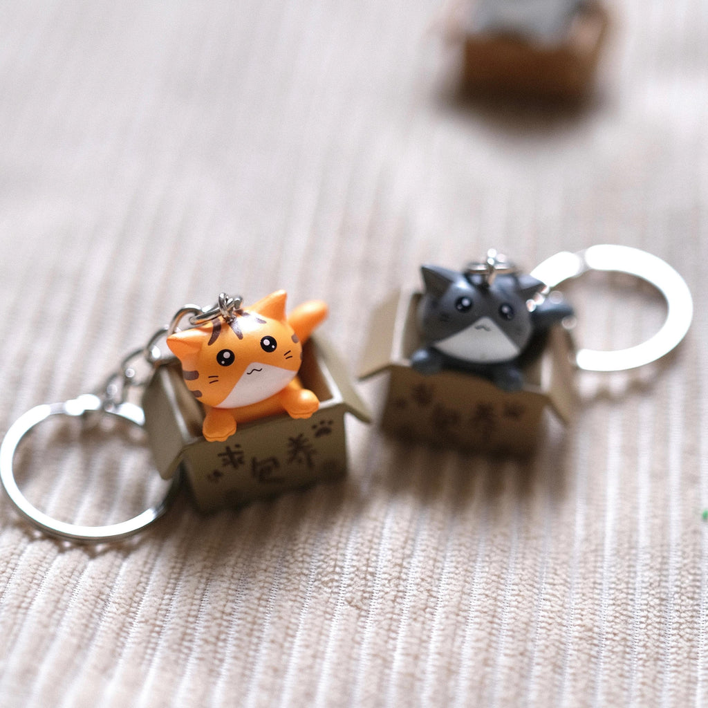 VanillaStarCafe Kitten in a Box Cat Keychain Mini Charm 1 Inch