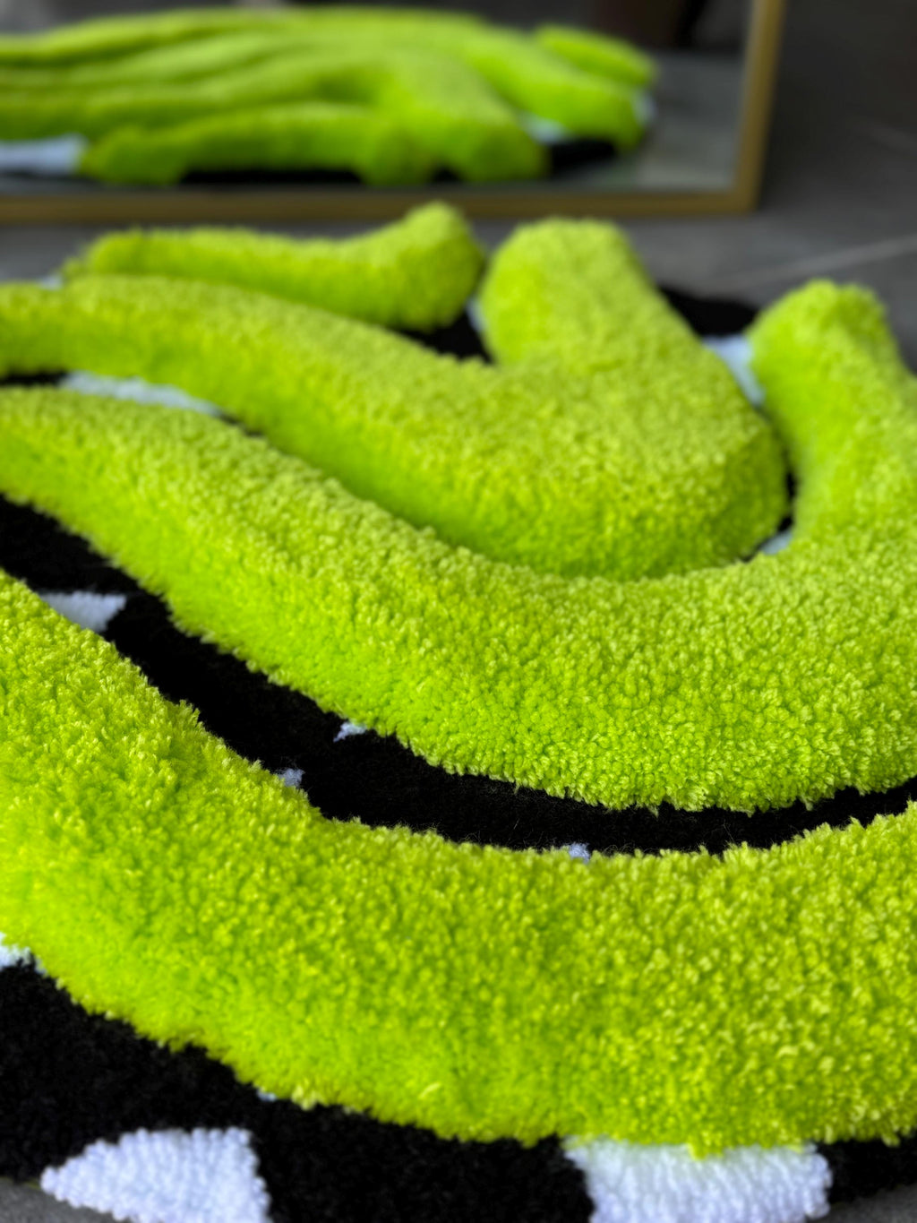 OrnnWorks 3D Vibrant Green & Checkered Fluffy Handmade Tufted Rug