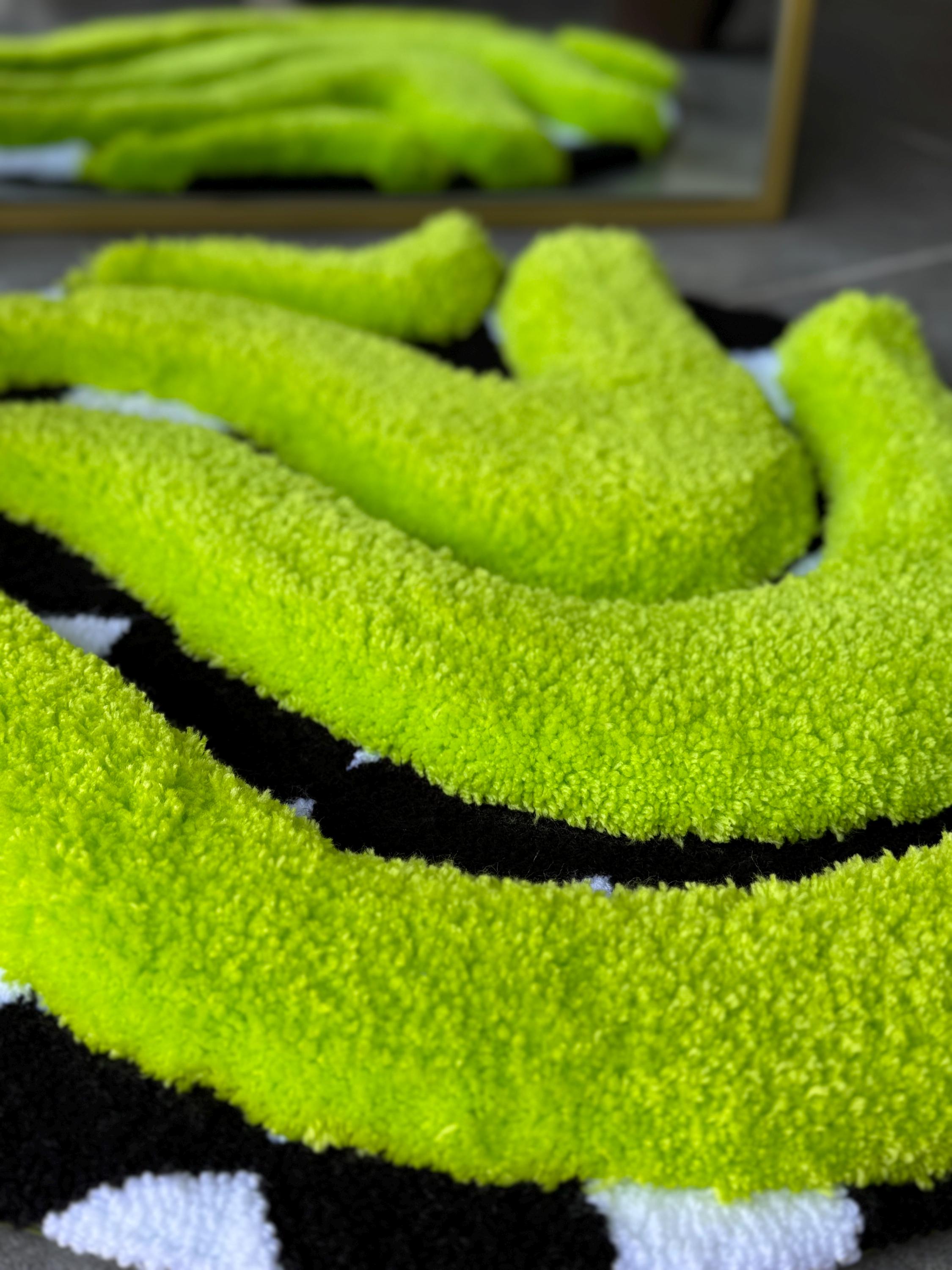 OrnnWorks 3D Vibrant Green & Checkered Fluffy Handmade Tufted Rug