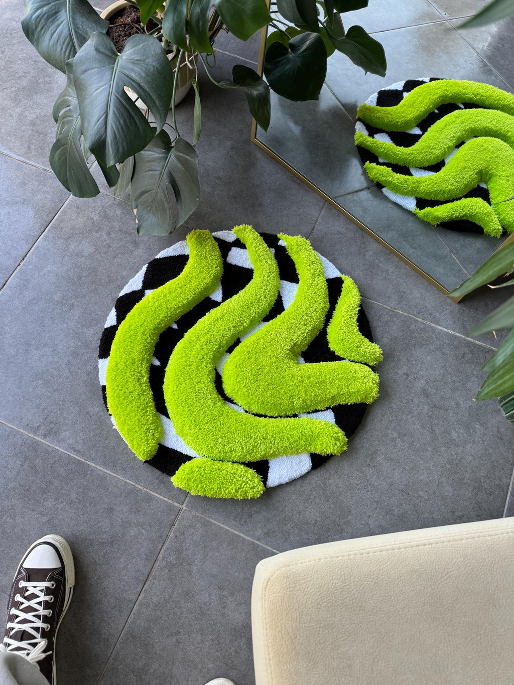 OrnnWorks 3D Vibrant Green & Checkered Fluffy Handmade Tufted Rug