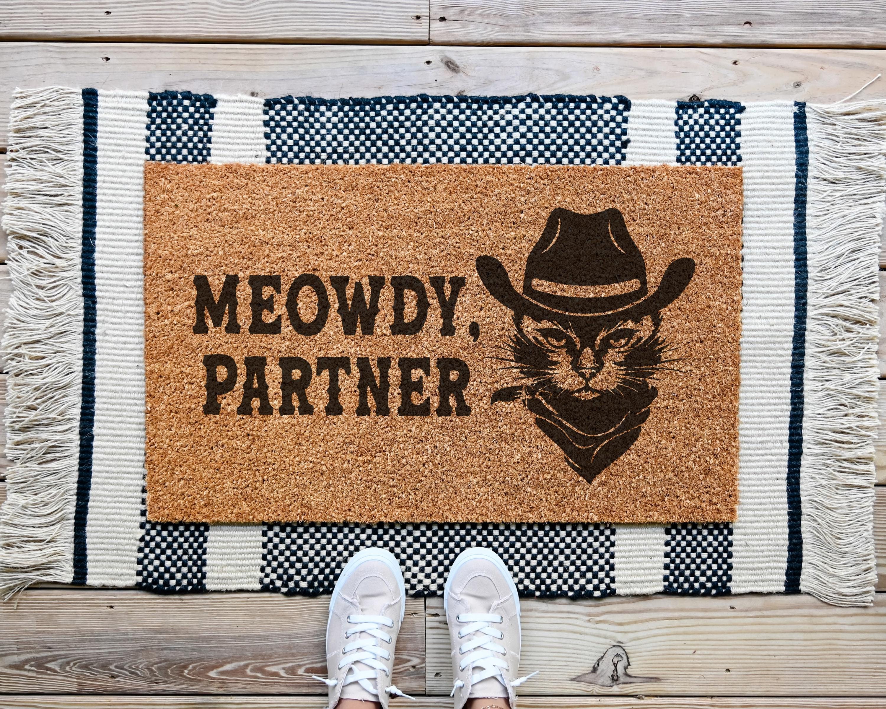 HamlinRowShop Meowdy Partner Coir Doormat Funny Cowboy Cat