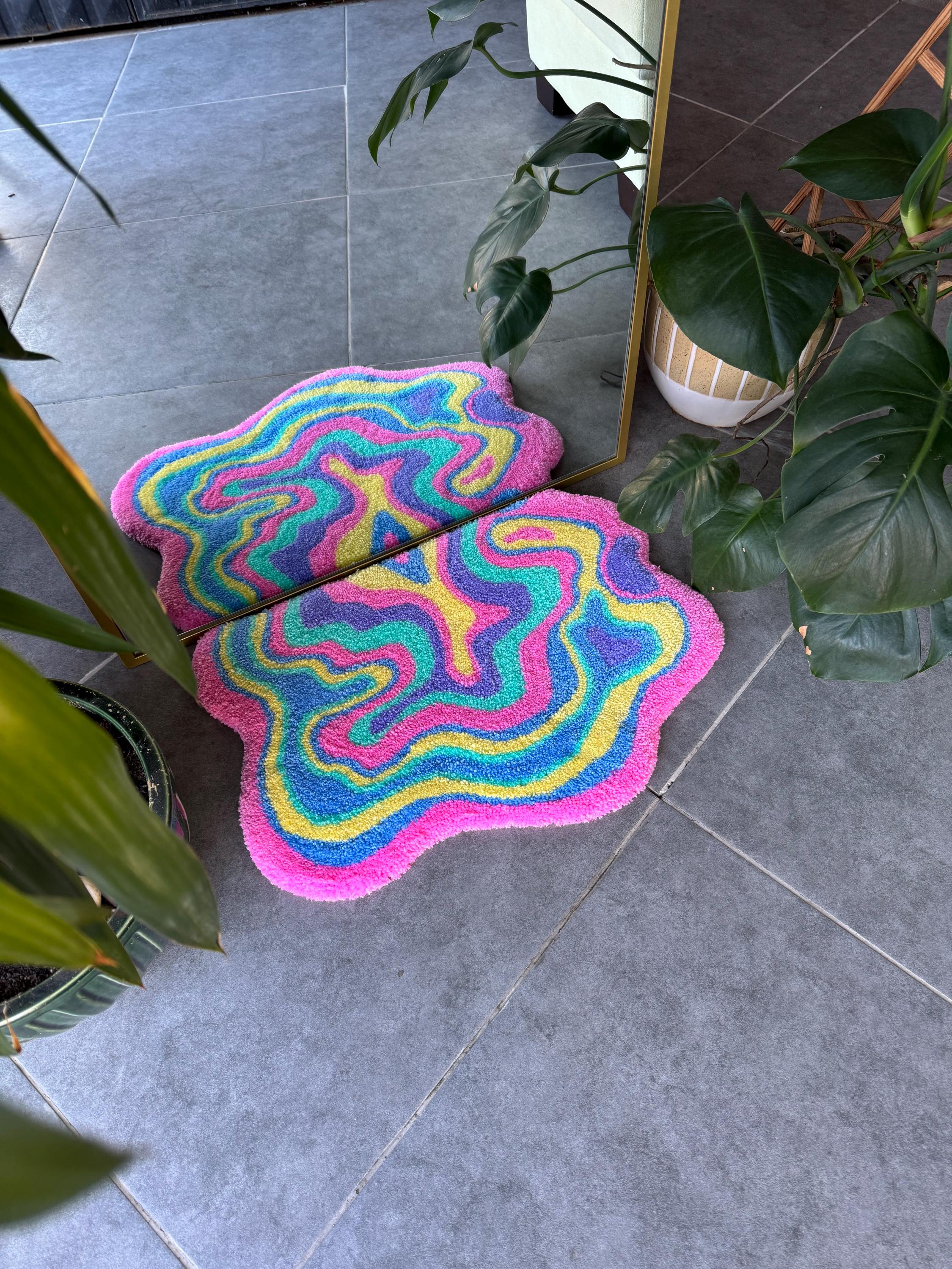 OrnnWorks Fluid Colorful Fluffy Tufted Rug