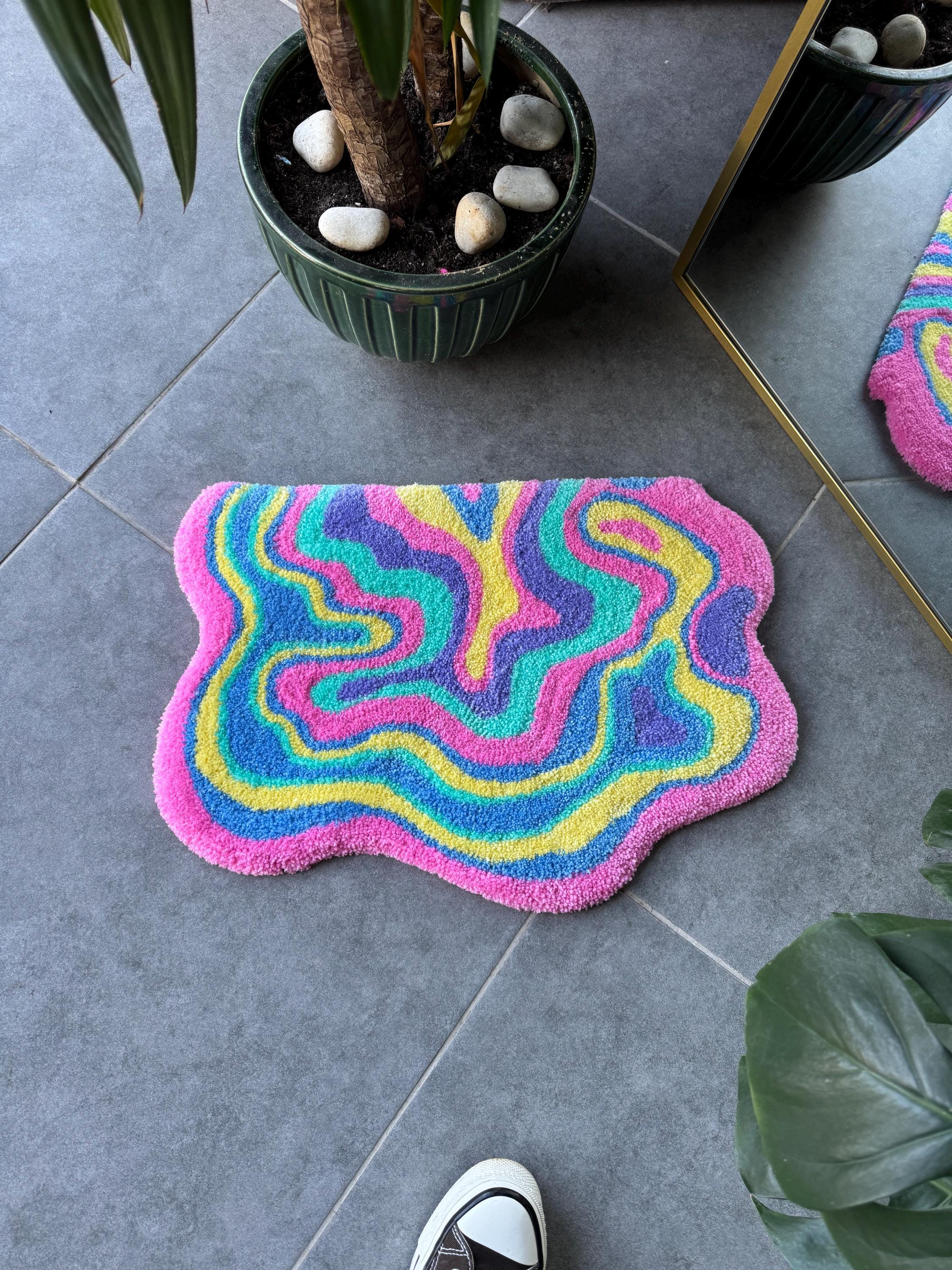 OrnnWorks Fluid Colorful Fluffy Tufted Rug