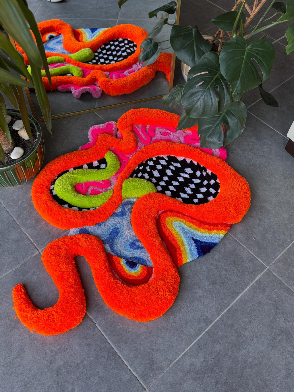 OrnnWorks Dopamine 3D Fluffy Psychedelic Abstract Handmade Tufted Rug