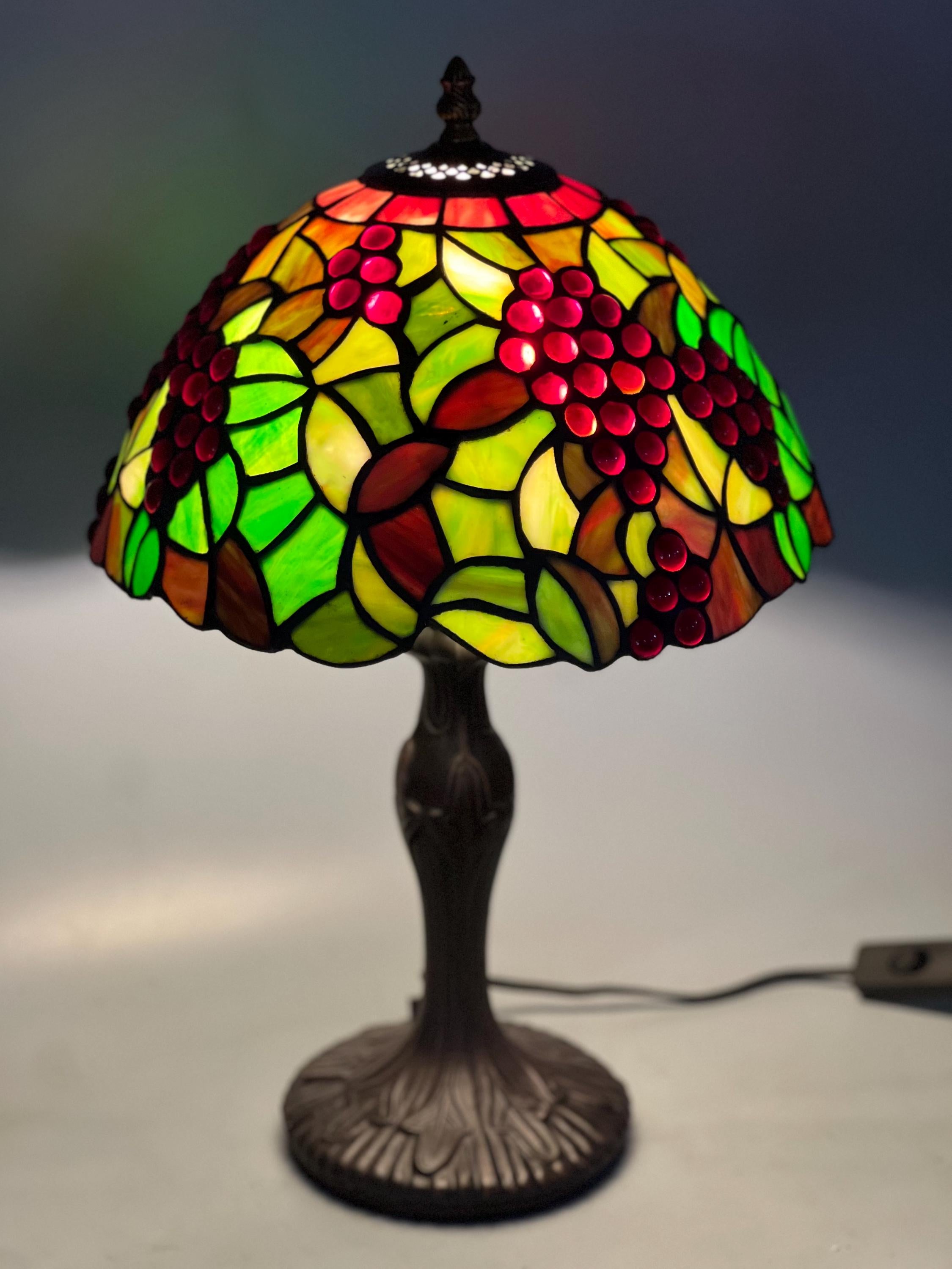 U2Antique Grape Wisteria Tiffany Table Lamp 12in