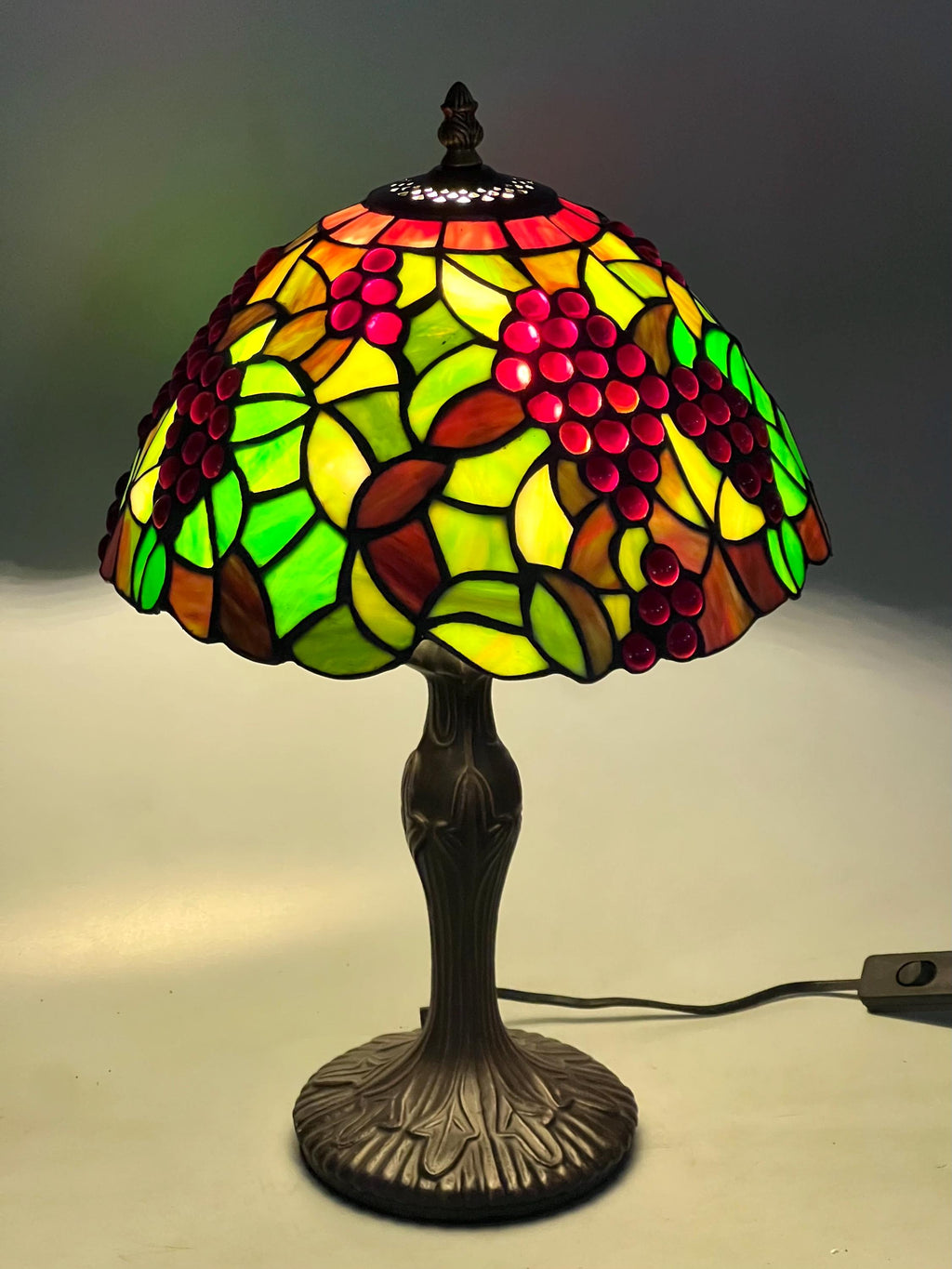 U2Antique Grape Wisteria Tiffany Table Lamp 12in