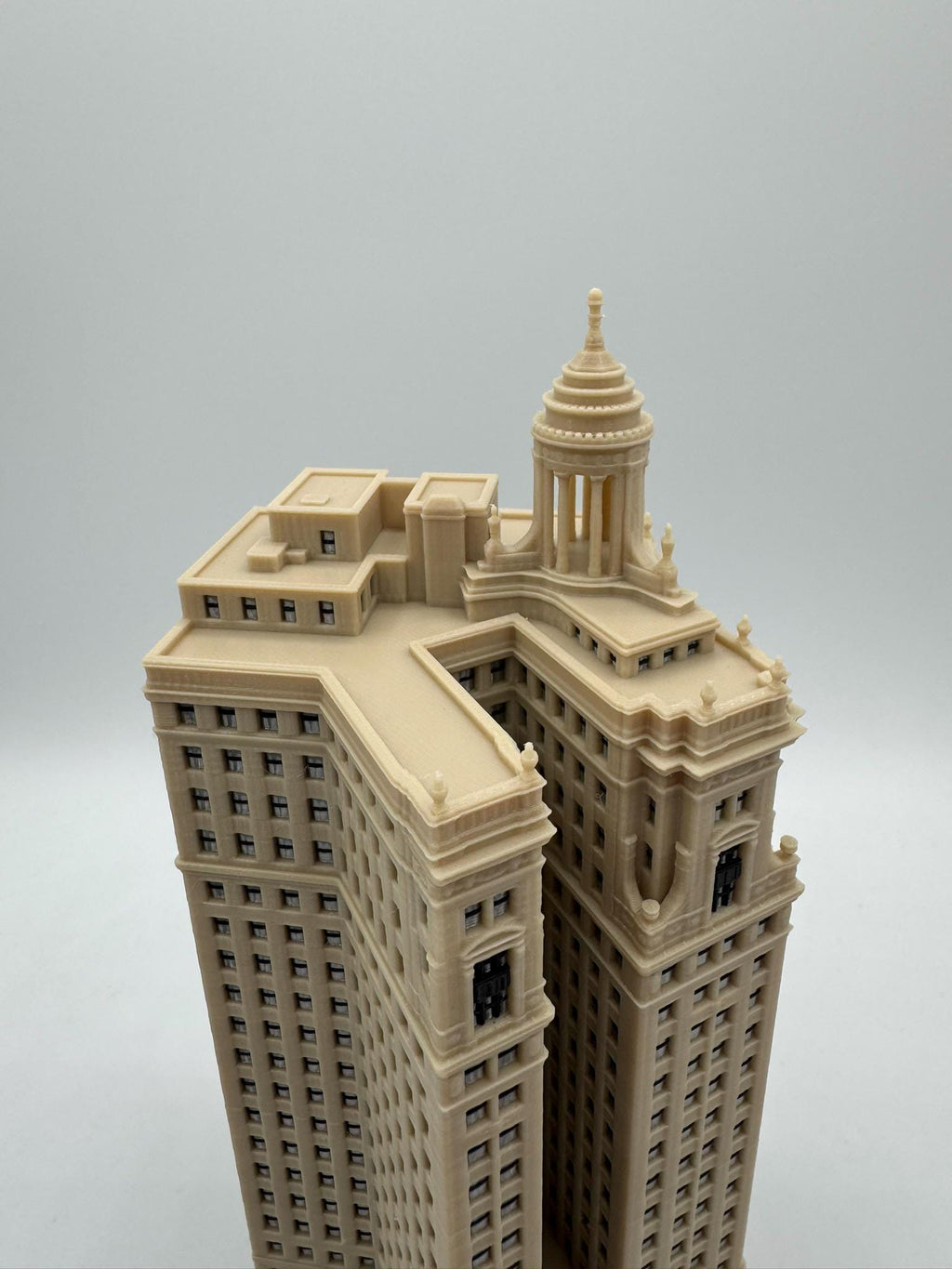 London Guarantee Building Model 3D Printed Full Color