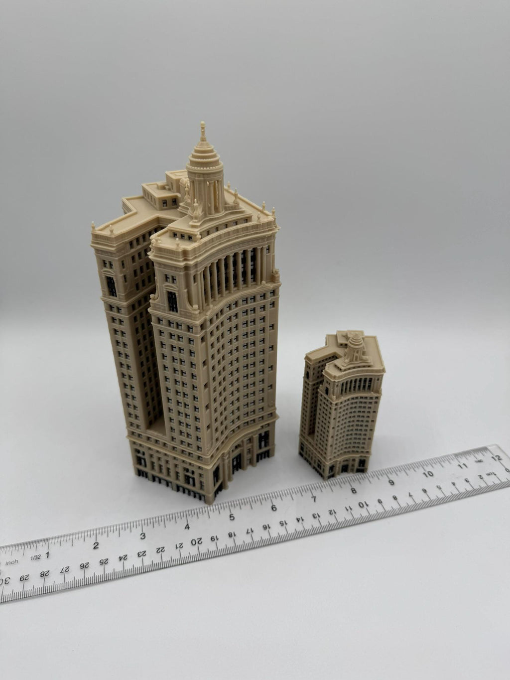 London Guarantee Building Model 3D Printed Full Color
