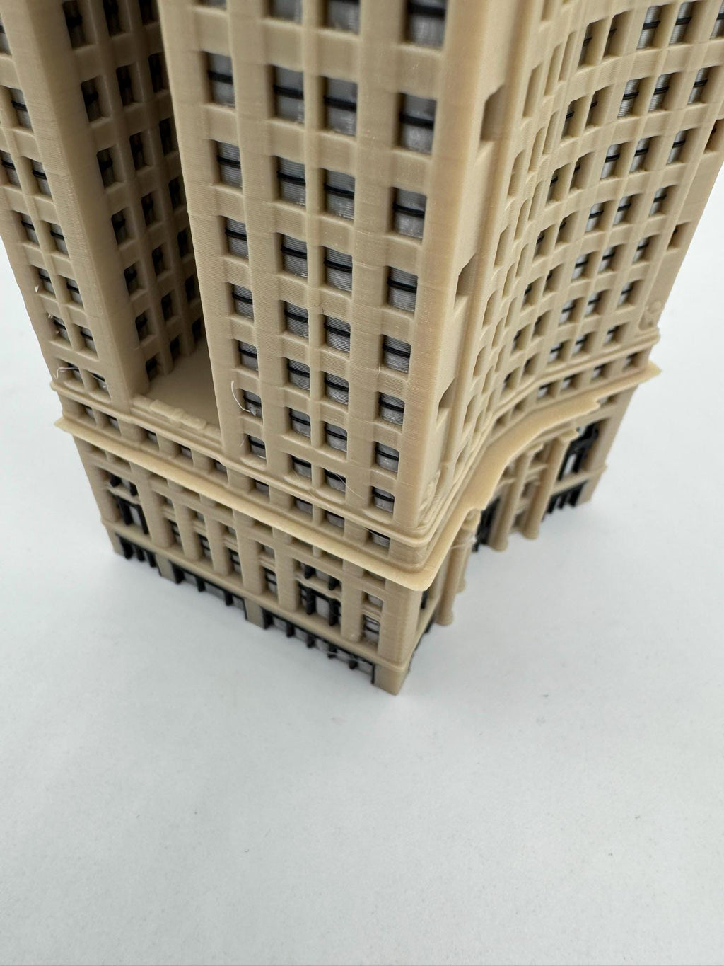 London Guarantee Building Model 3D Printed Full Color