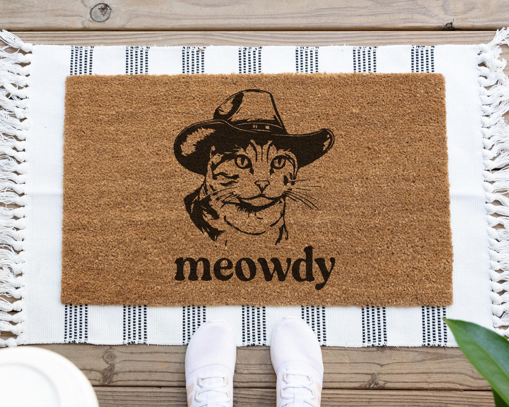 HamlinRowShop Meowdy Doormat Funny Cowboy Kitty Coir Welcome Mat