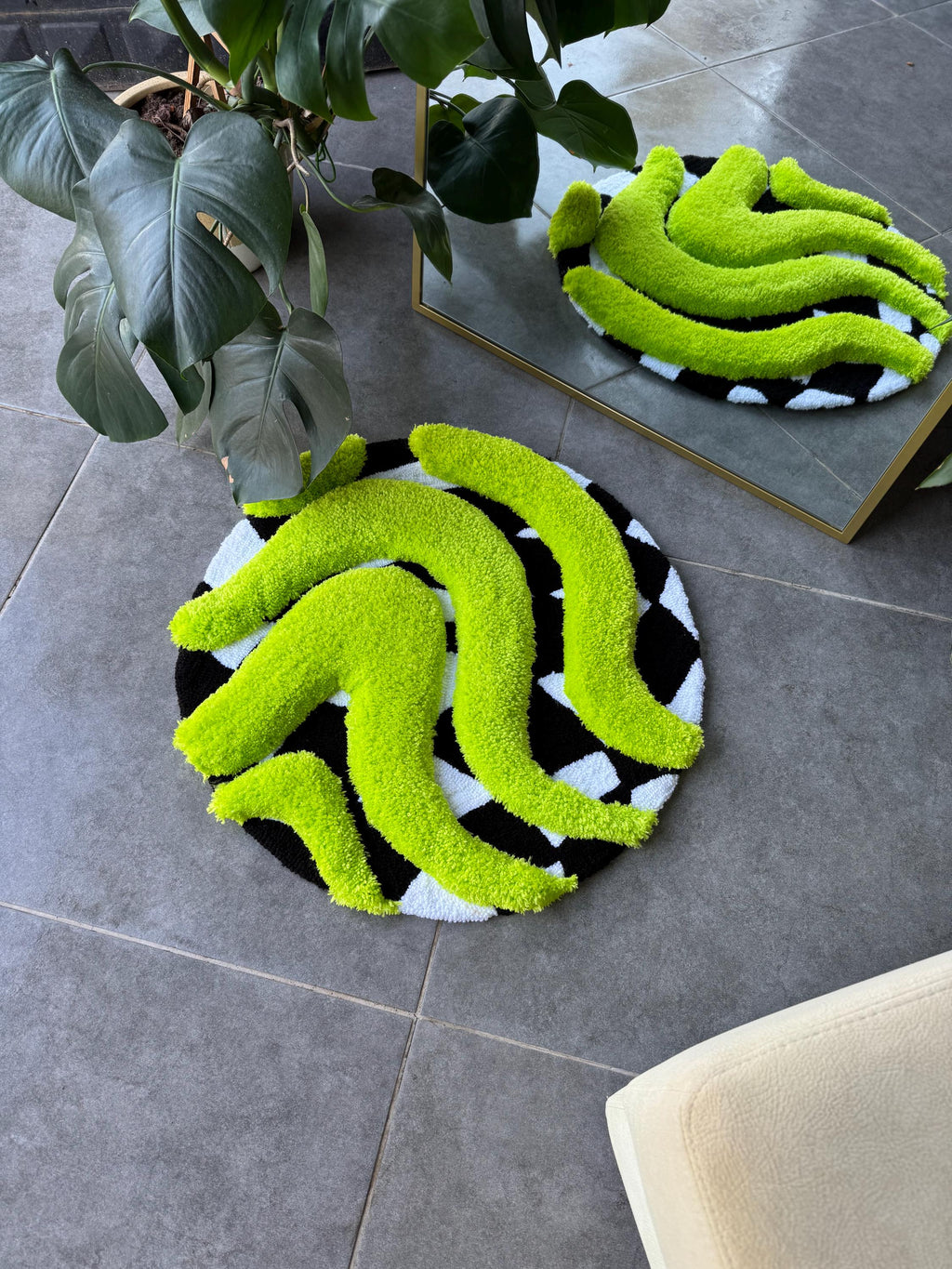 OrnnWorks 3D Vibrant Green & Checkered Fluffy Handmade Tufted Rug