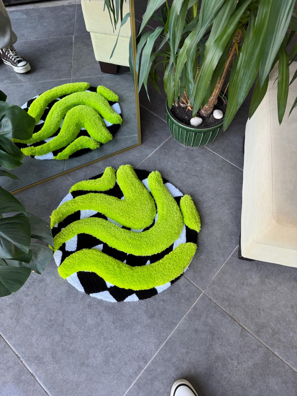 OrnnWorks 3D Vibrant Green & Checkered Fluffy Handmade Tufted Rug