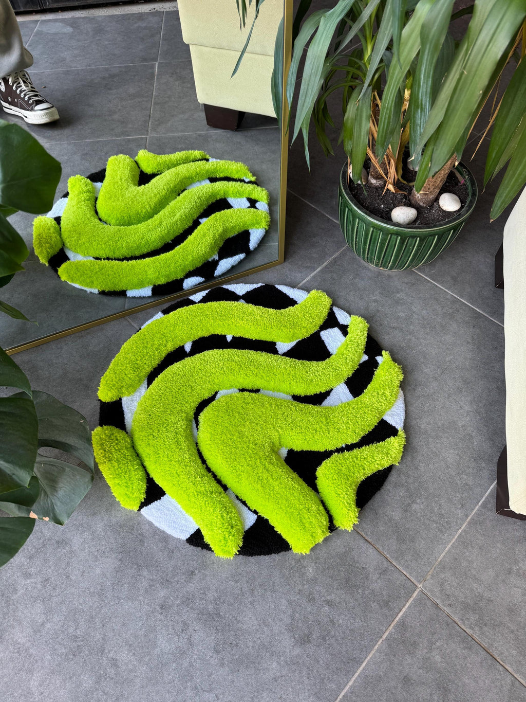 OrnnWorks 3D Vibrant Green & Checkered Fluffy Handmade Tufted Rug