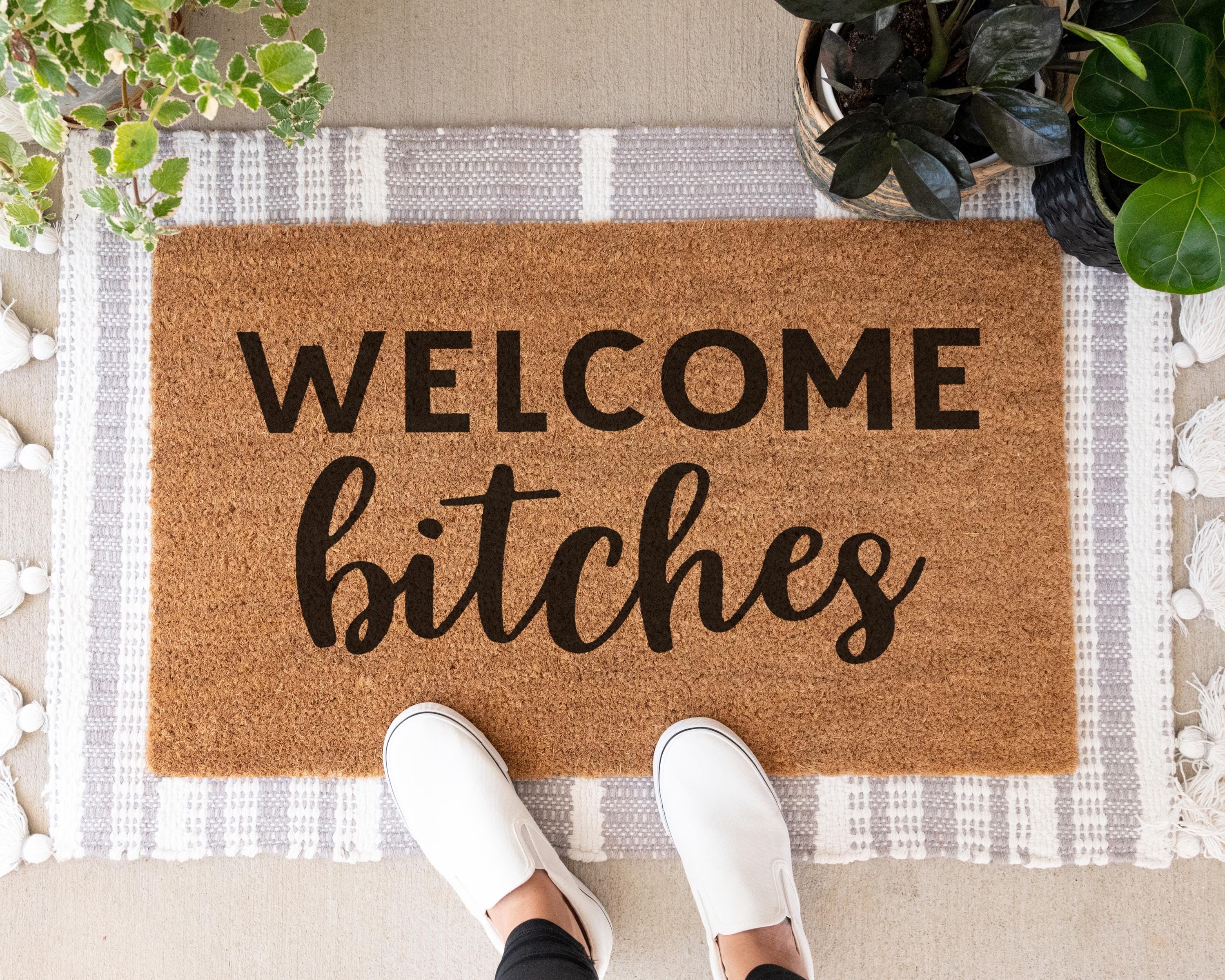 HamlinRowShop Welcome Bitches Coir Doormat Funny Black