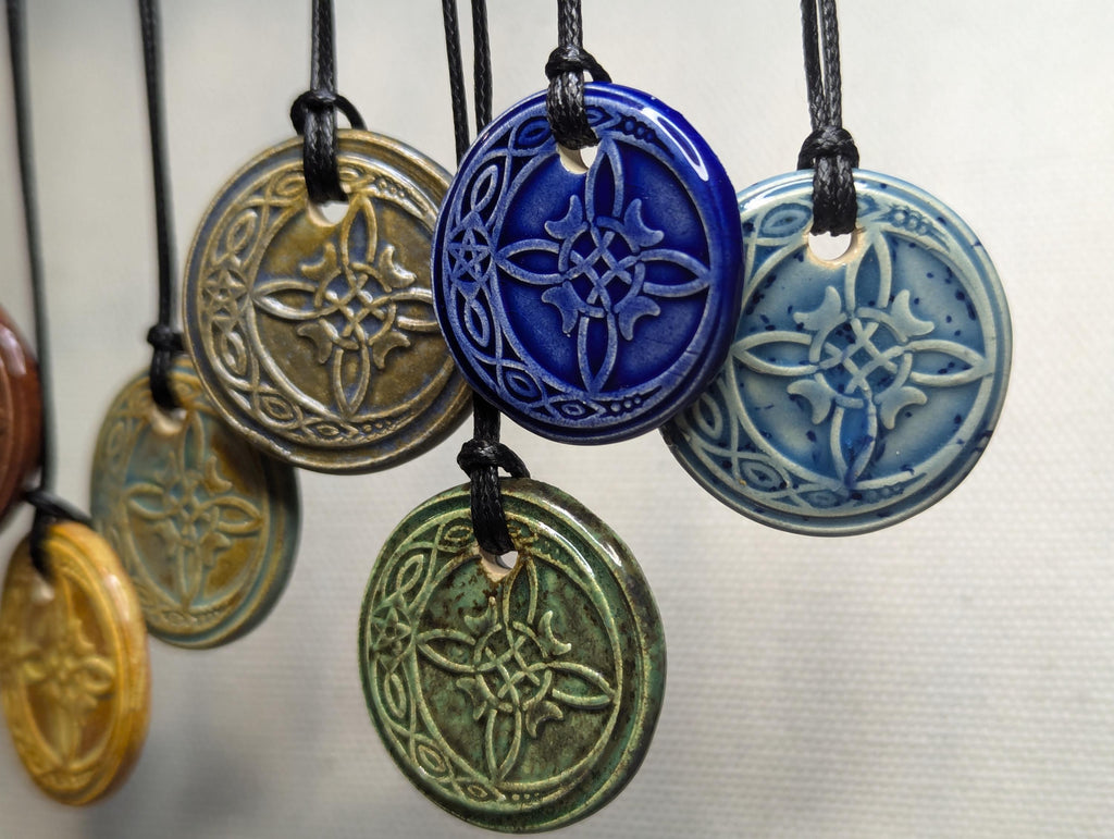 NoctemPottery Celtic Crescent Moon Pentagram Filigree Ceramic Wax Seal Pendant Choker Necklace