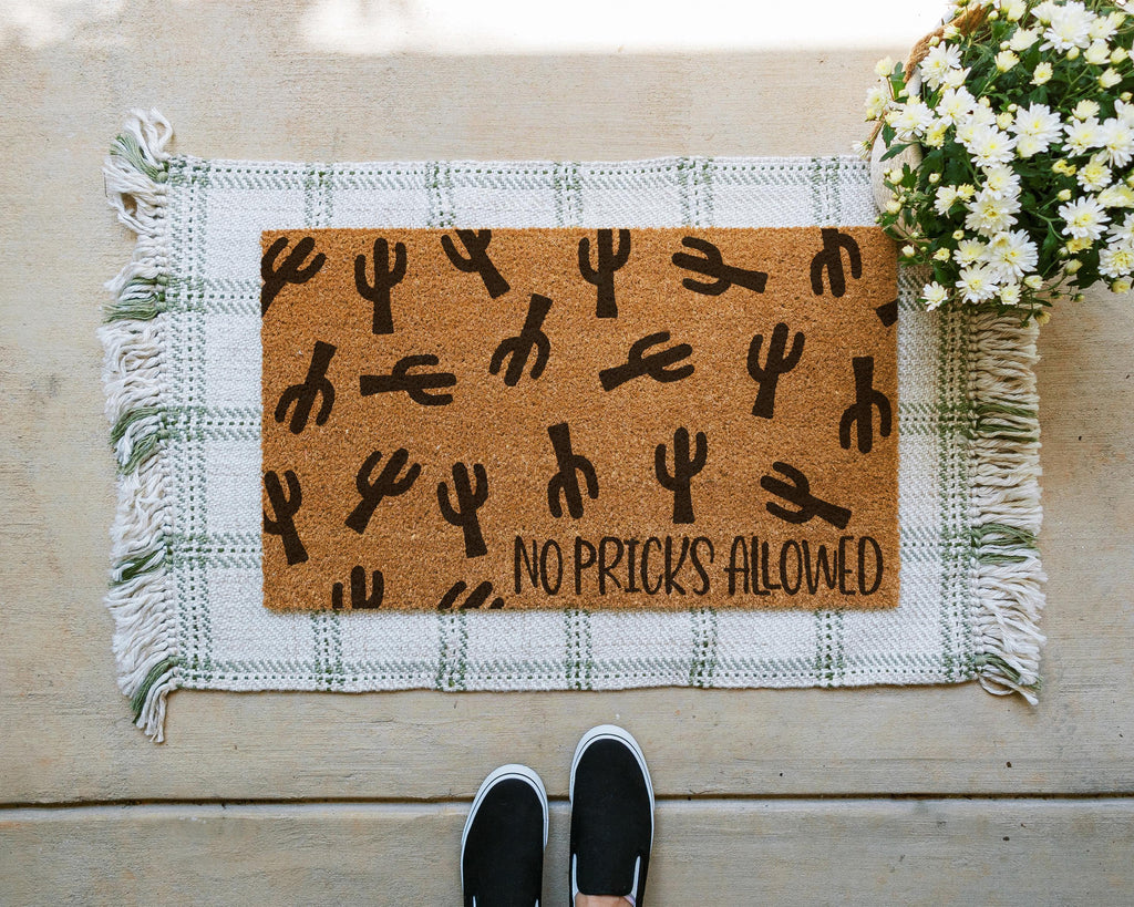 HamlinRowShop No Pricks Allowed Coir Doormat Cactus Design