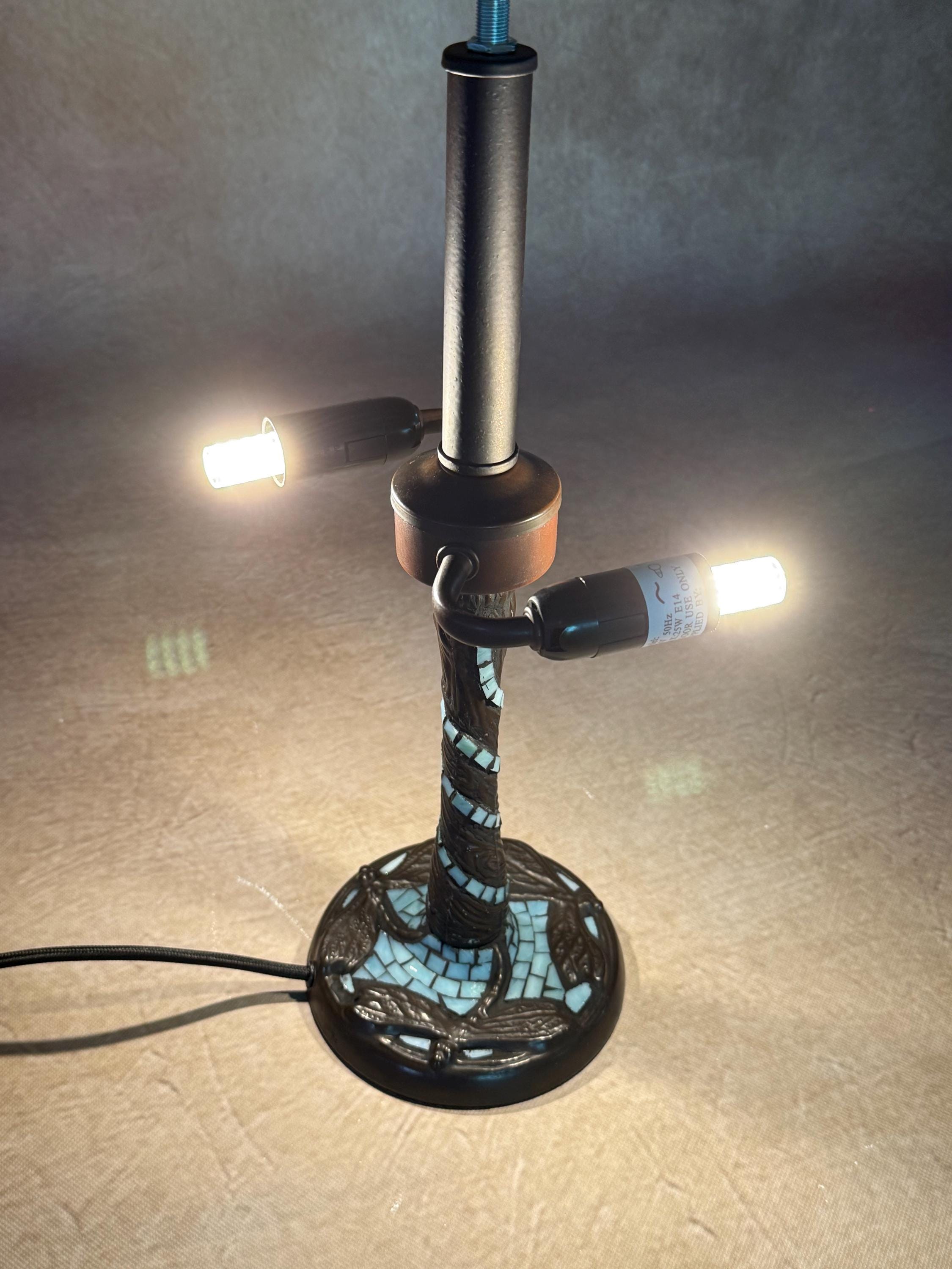 U2Antique Dragonfly Tiffany Style Stained Glass Table Lamp 12in