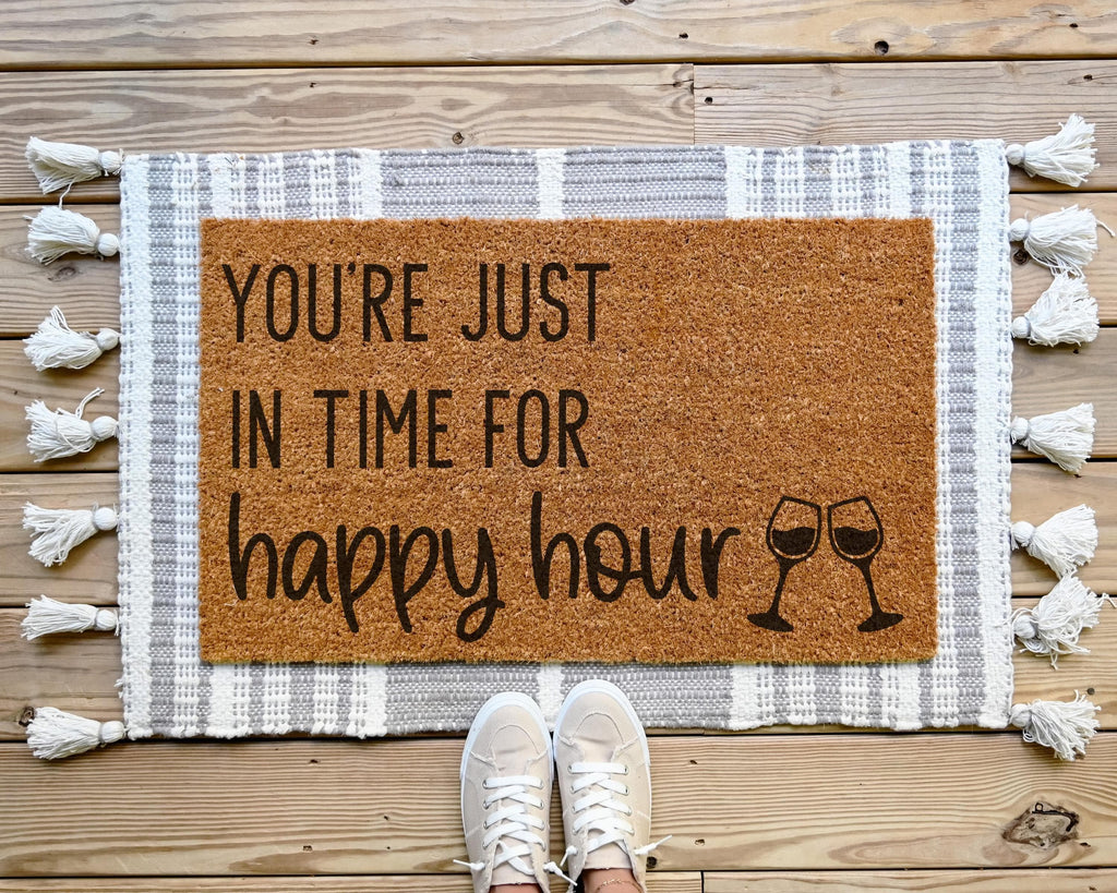 Funny Happy Hour Coir Doormat Welcome Mat for Cocktail Lovers