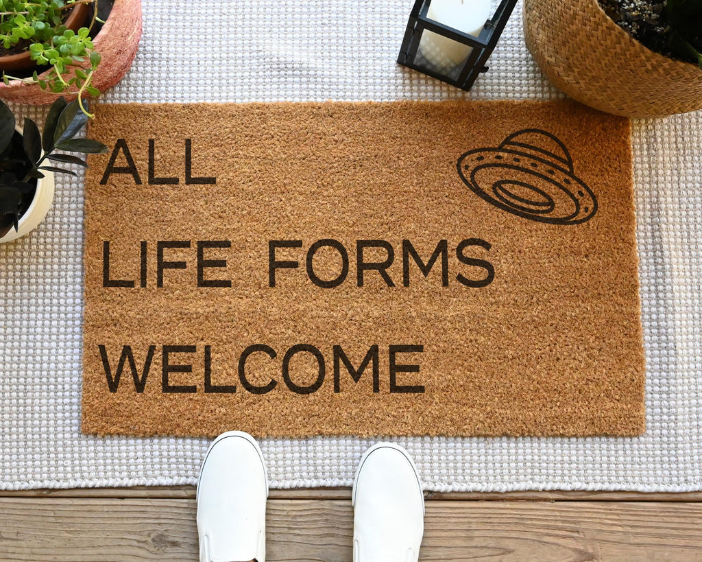 HamlinRowShop UFO Coir Doormat All Life Forms Welcome Natural Coir