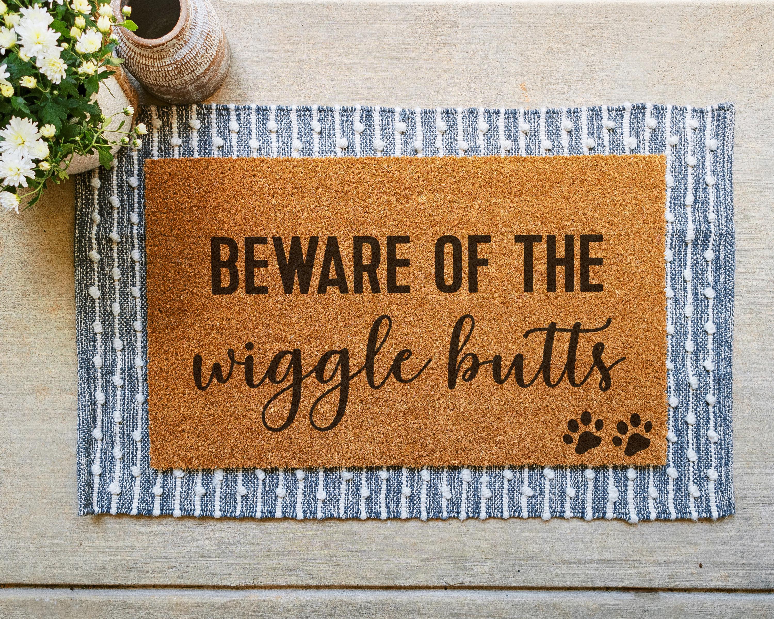 HamlinRowShop Wiggle Butts Coir Doormat Beware Of The Wiggle Butts