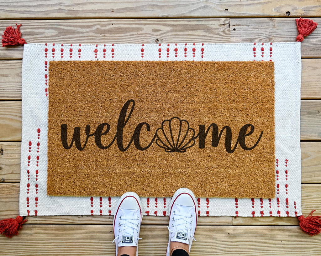 HamlinRowShop Coastal Seashell Welcome Coir Door Mat