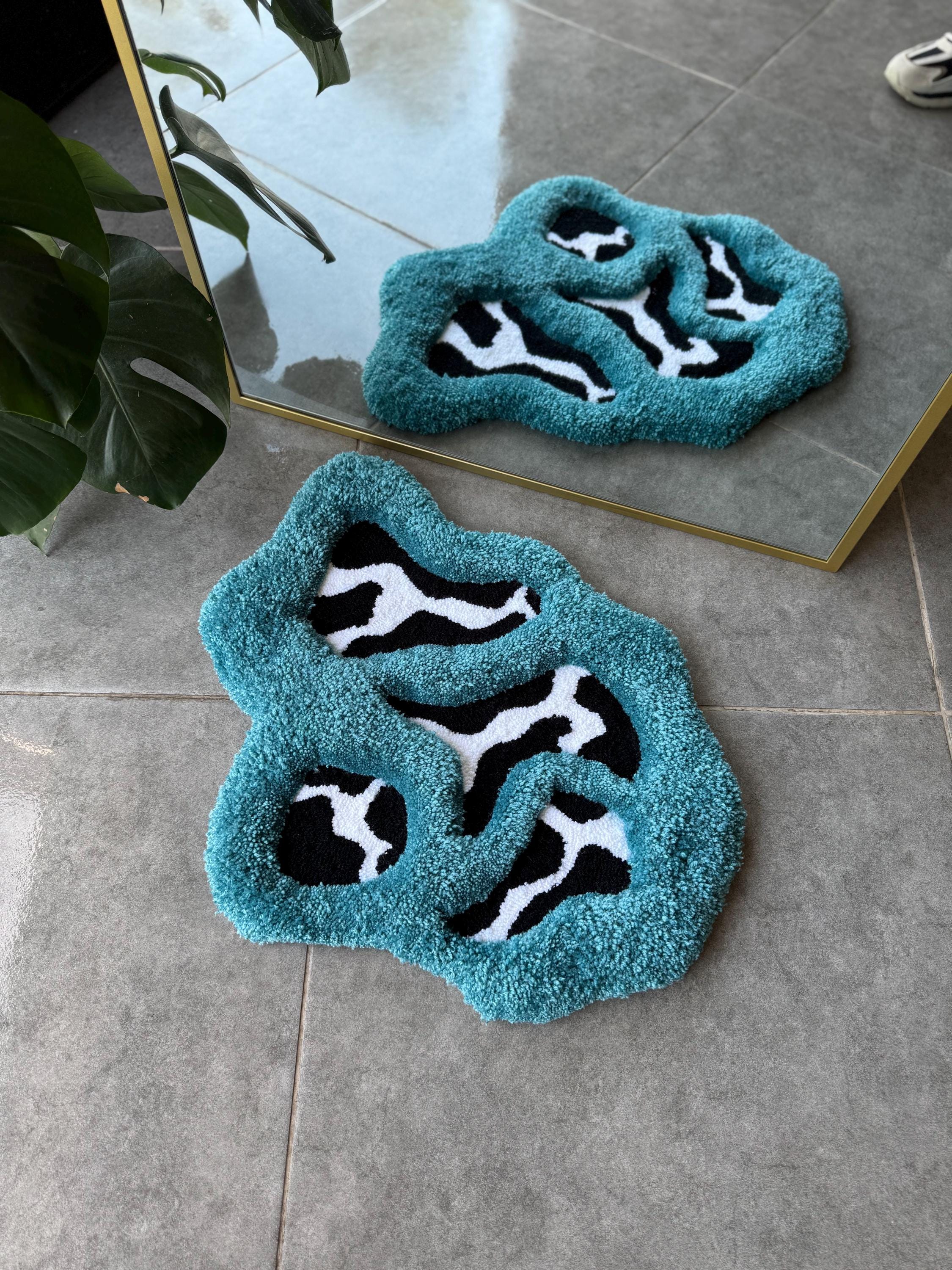 OrnnWorks 3D Blue Abstract Cow Print Handmade Tufted Rug