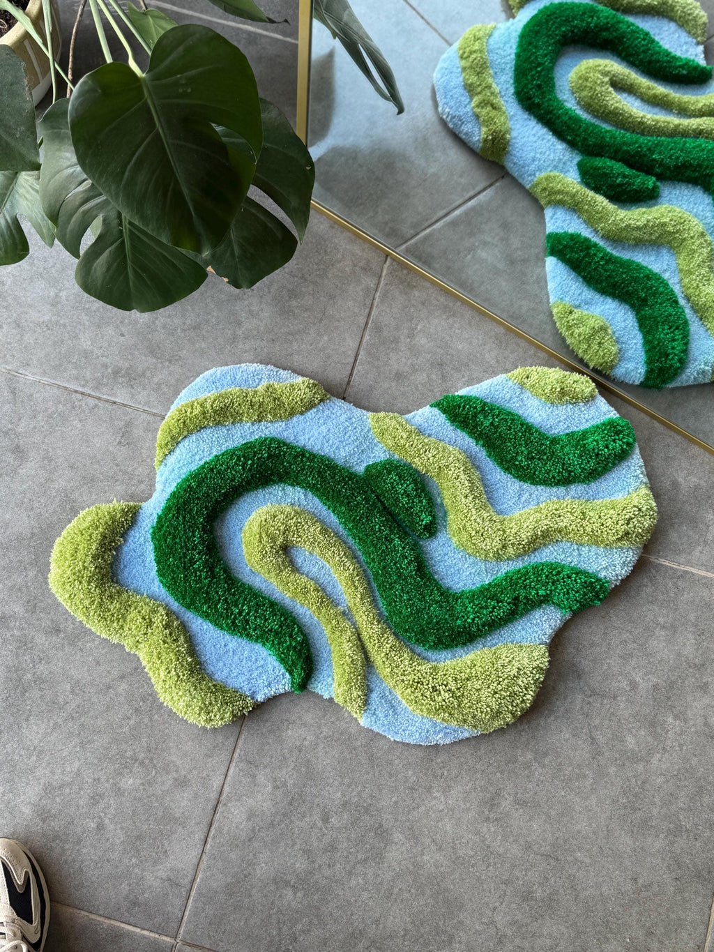 OrnnWorks 3D Green & Blue Textured Handmade Tufted Rug