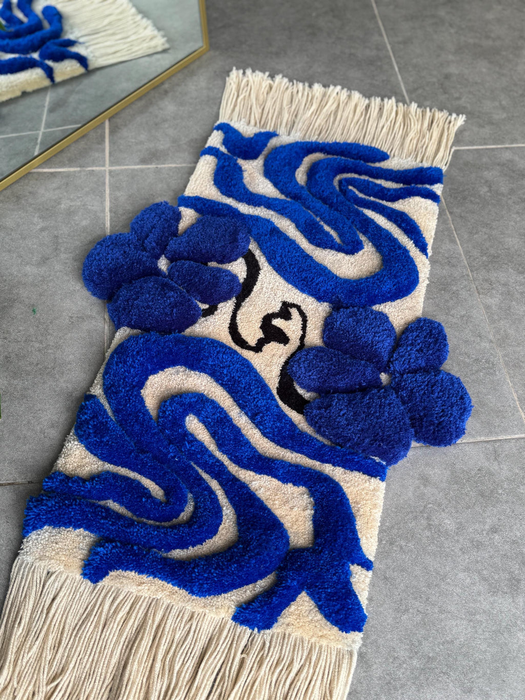 OrnnWorks 3D Floral Tufted Rug Navy And Beige