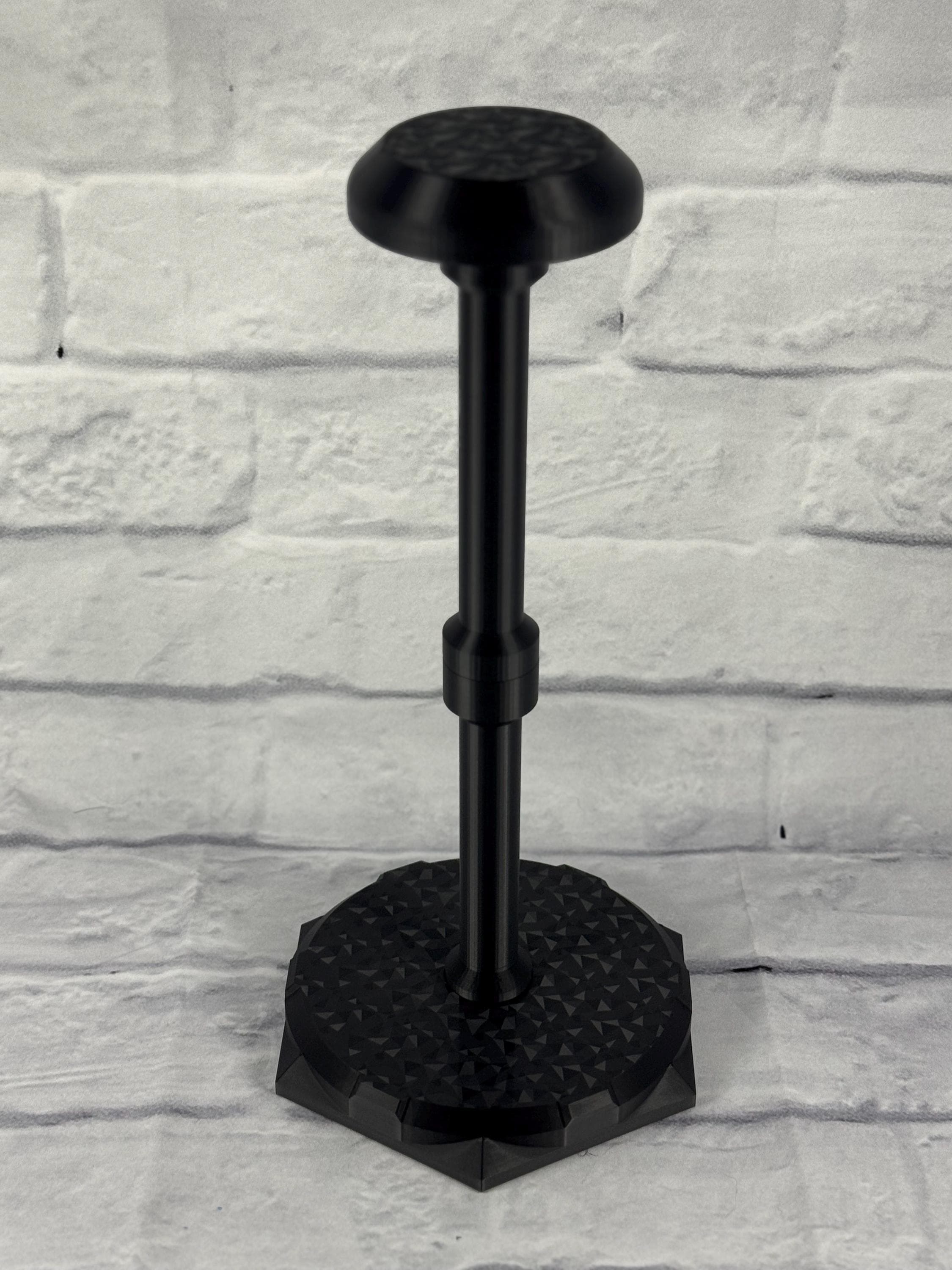 ComboMaker Helmet Display Stand for Cosplay and Motorcycle Helmets