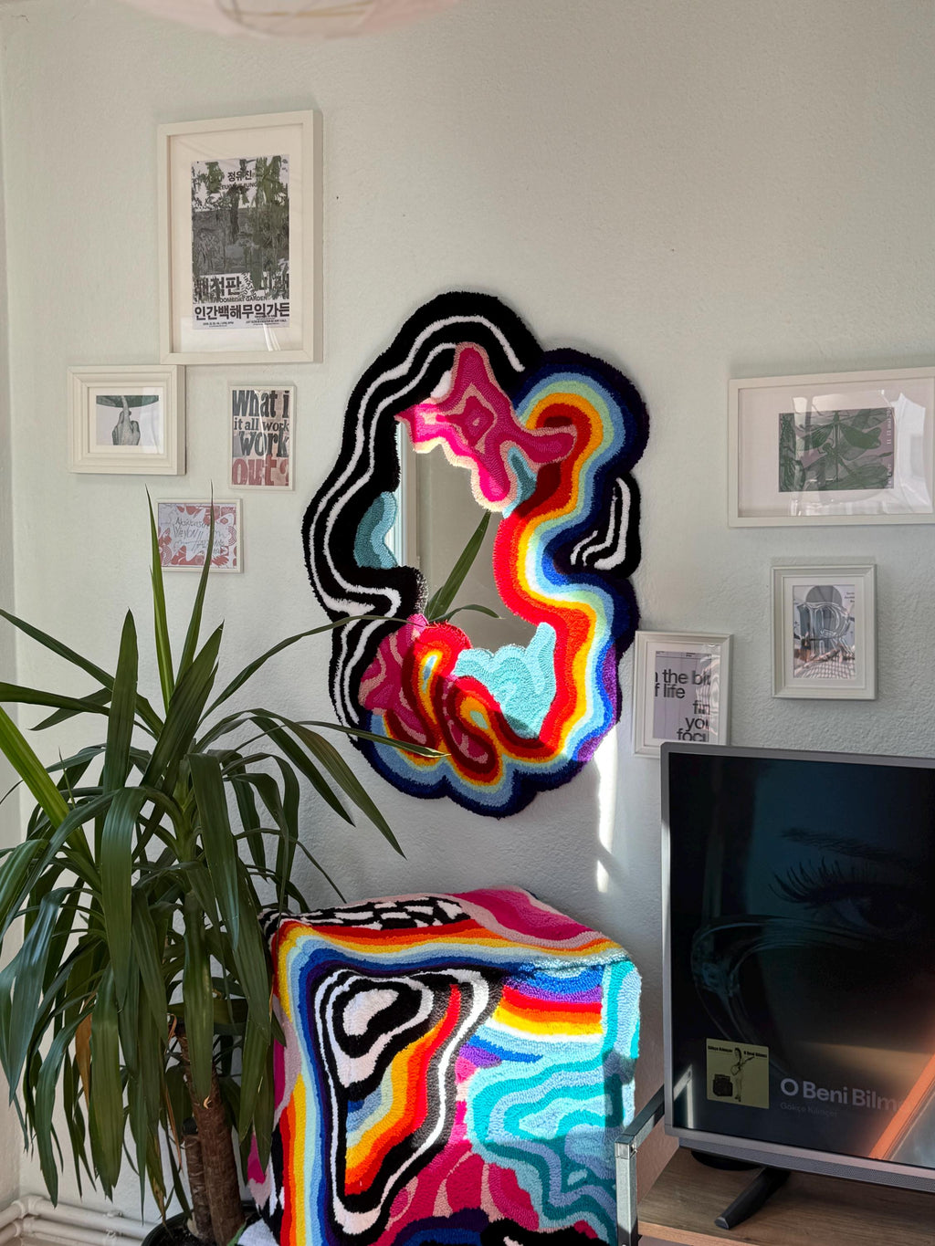 OrnnWorks Chaotic Psychedelic Rainbow Drip Tufted Wall Mirror