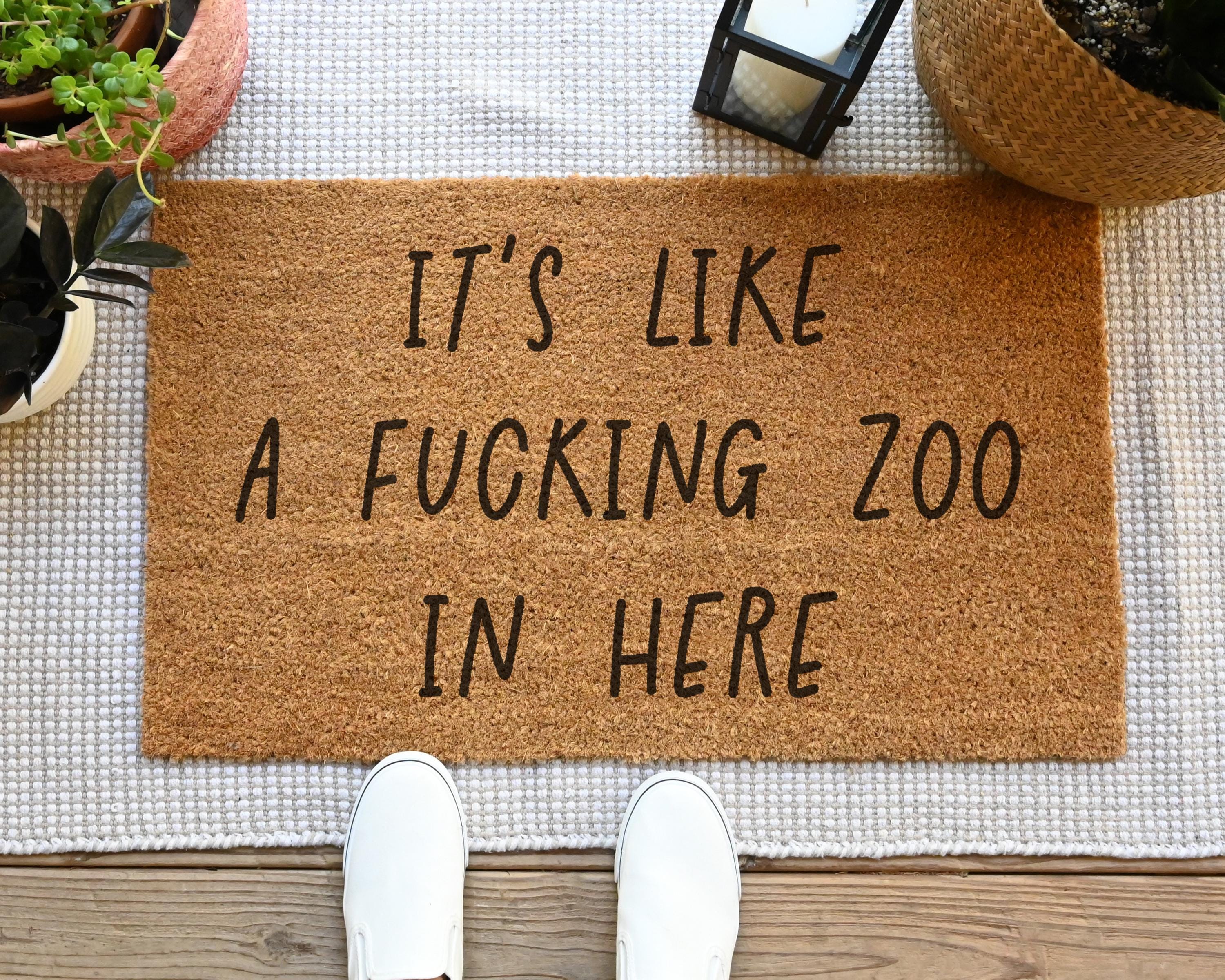 HamlinRowShop Funny 'It's Like a Zoo' Coir Doormat Humorous Welcome Mat