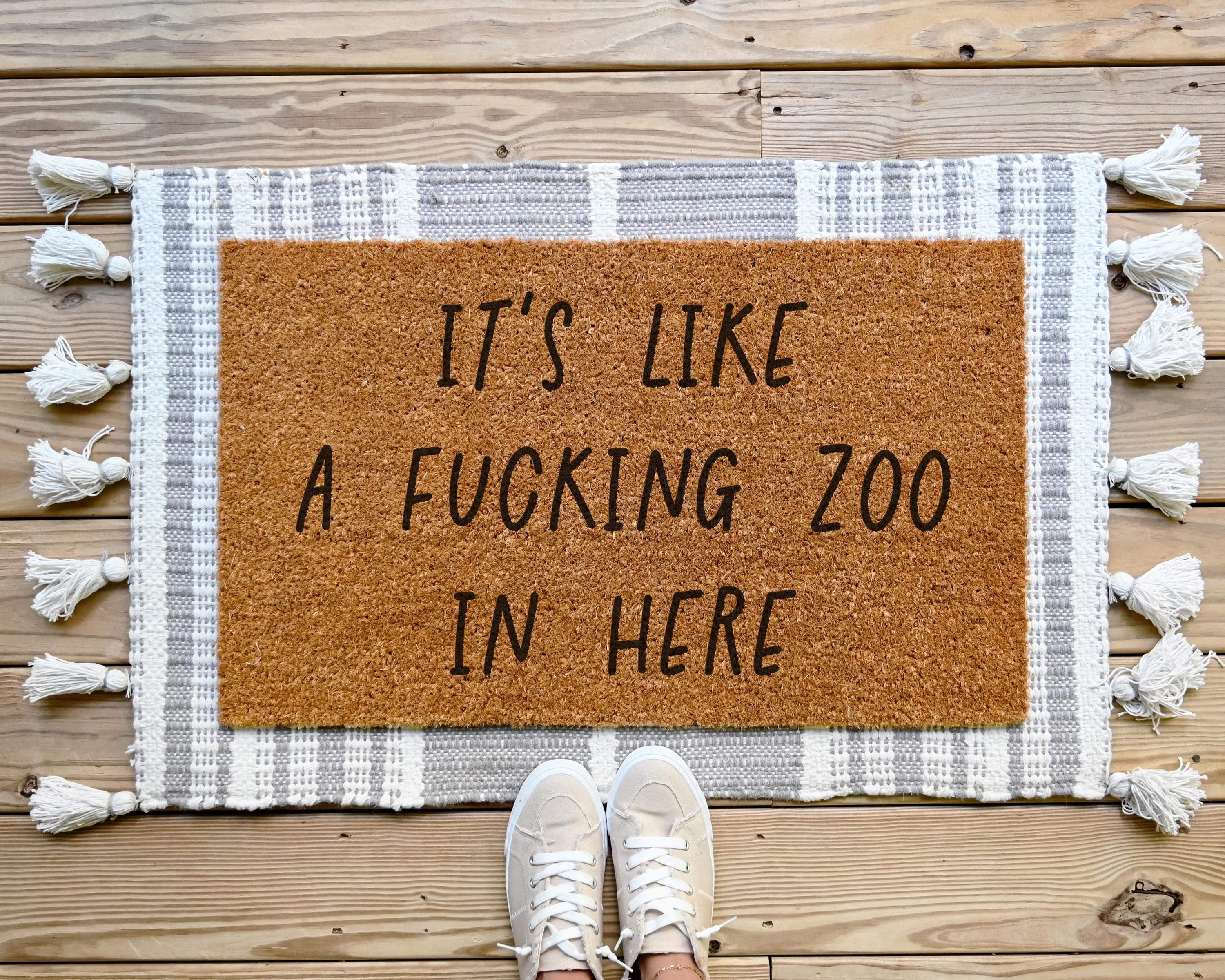 HamlinRowShop Funny 'It's Like a Zoo' Coir Doormat Humorous Welcome Mat