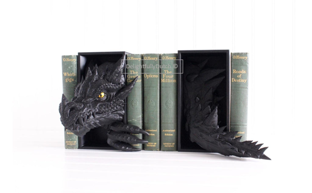 DelightfullyDutch Dragon Book Nook 3D Printed Bookshelf Decor