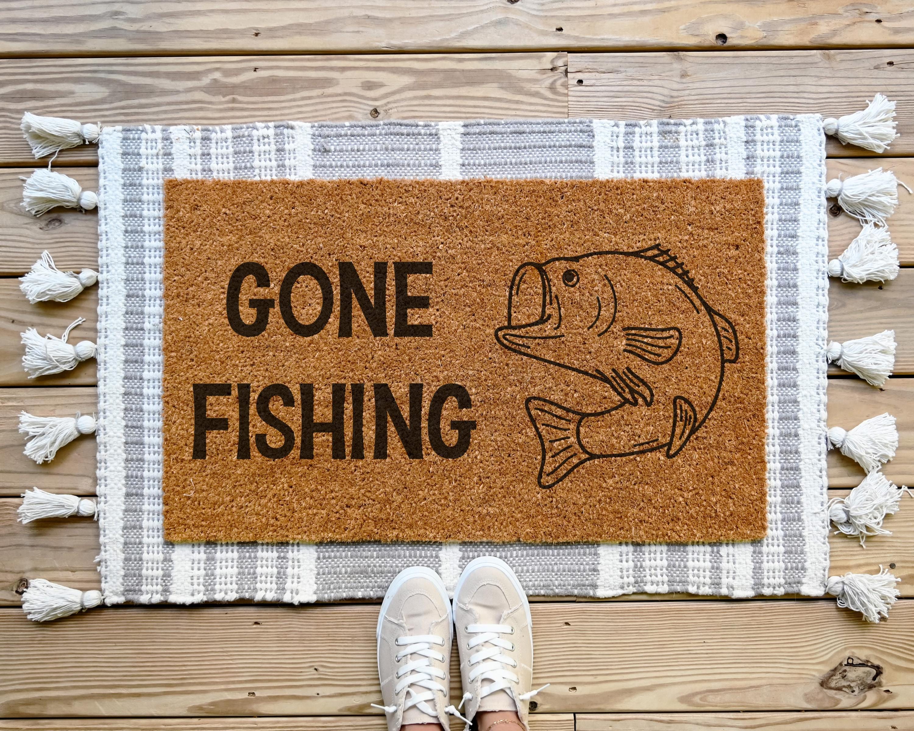 HamlinRowShop Gone Fishing Coir Doormat: Funny Welcome Mat for Anglers