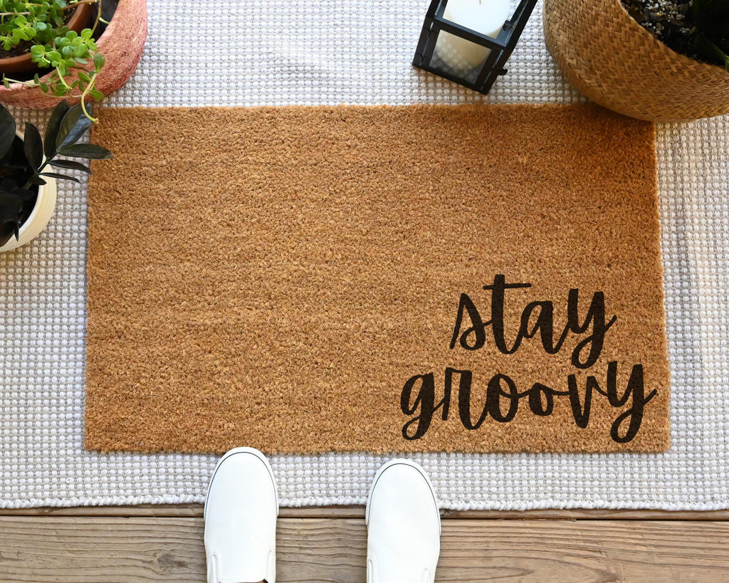 HamlinRowShop Stay Groovy Coir Doormat Retro Front Porch Decor