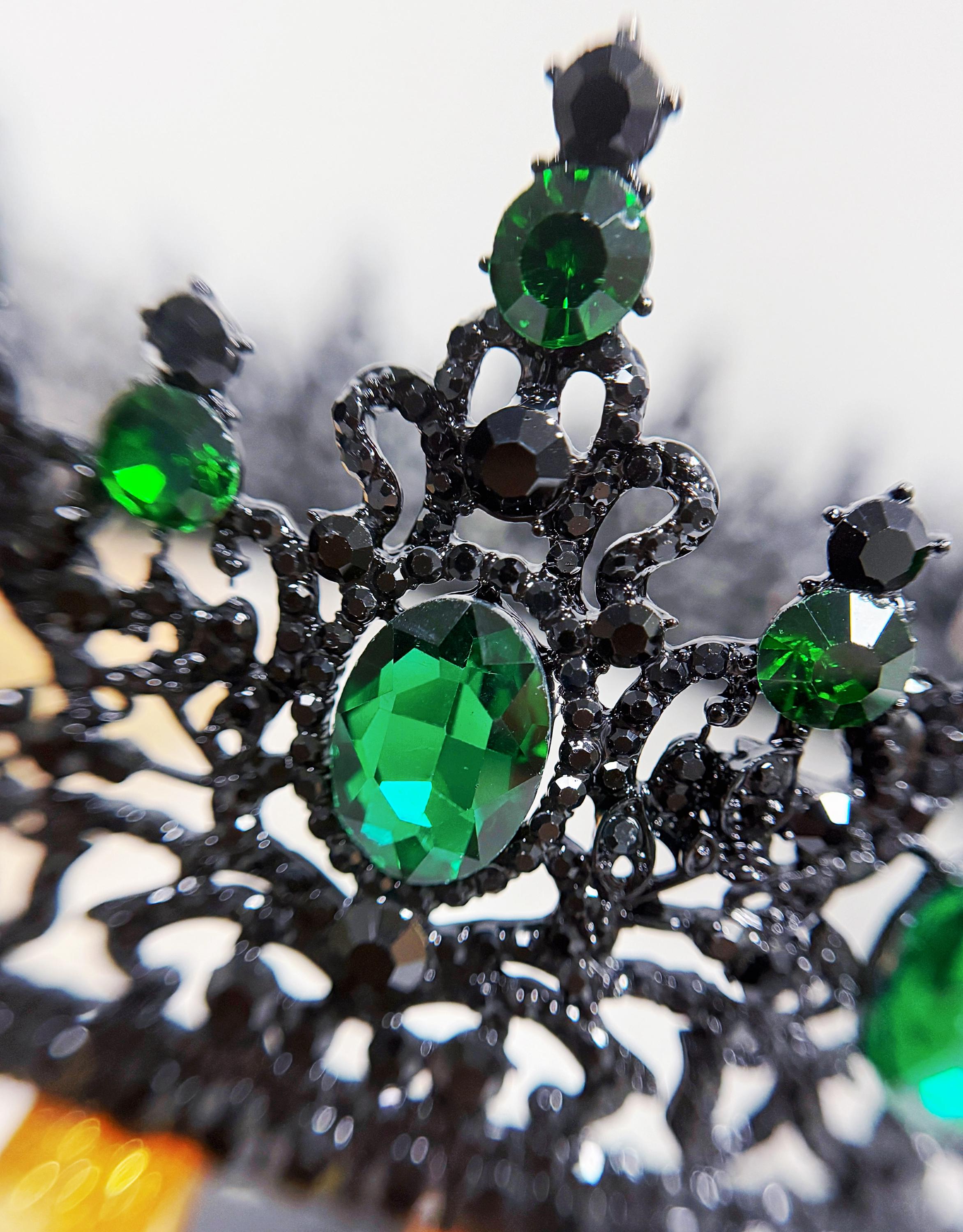 Black King Crown: Green Stone Gothic Renaissance Coronation