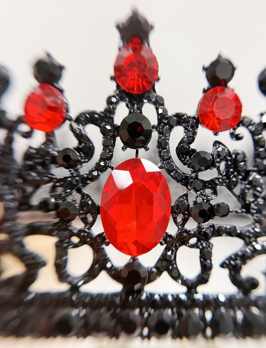HappyJewelryWorld Black King Crown Red Stone Gothic Renaissance Coronation XL