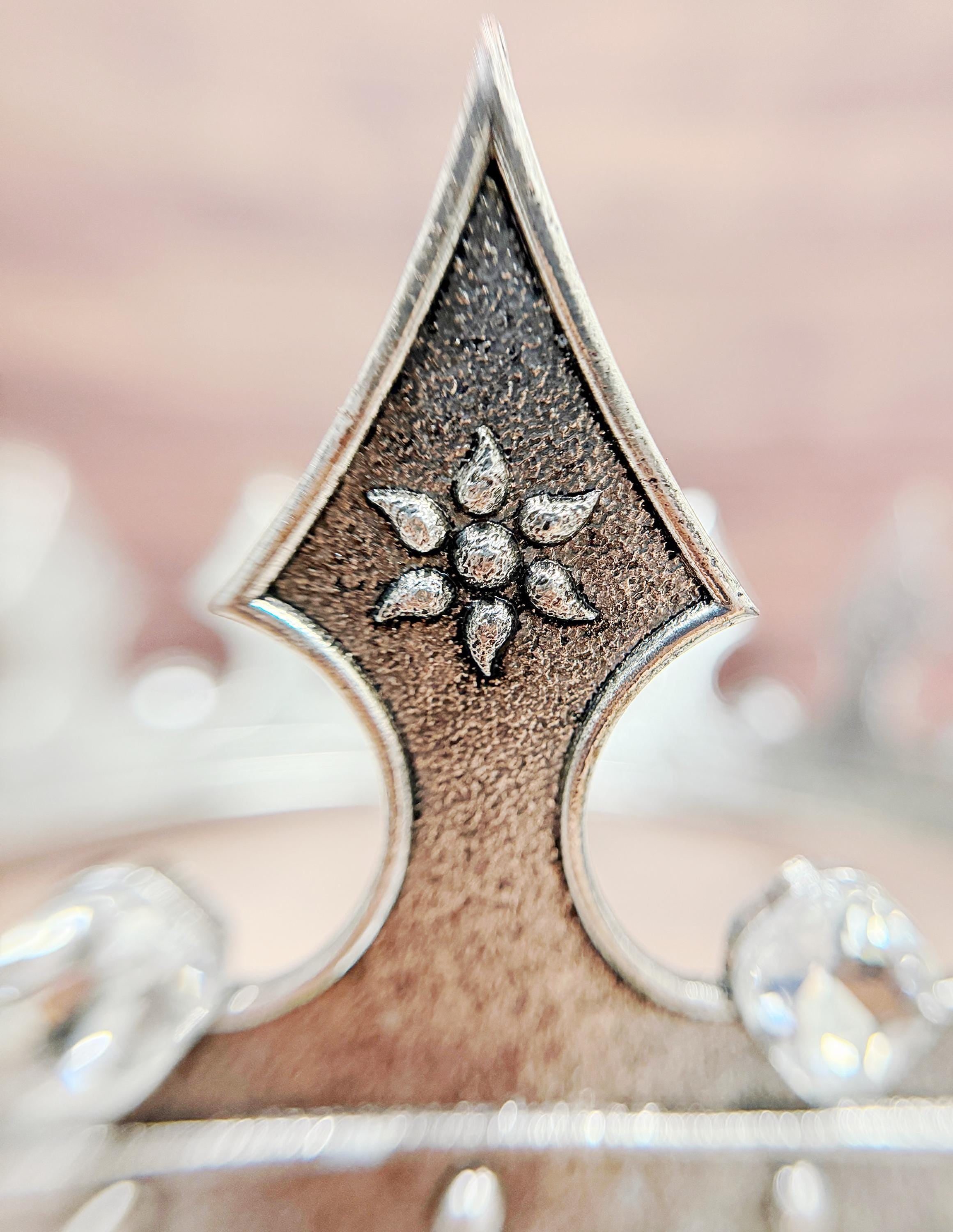 HappyJewelryWorld Vintage Silver Medieval Crown Rhinestone