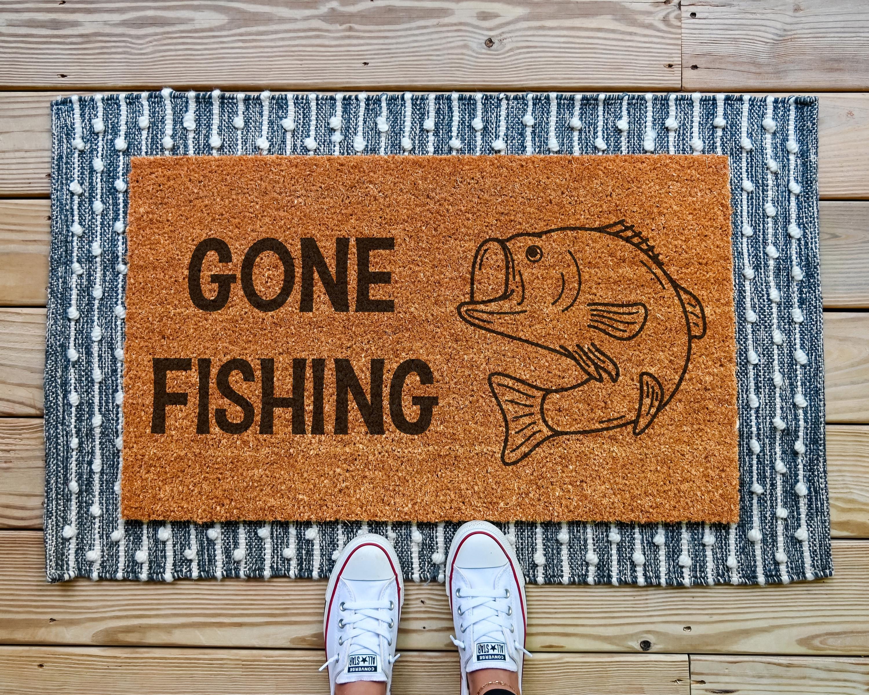 HamlinRowShop Gone Fishing Coir Doormat: Funny Welcome Mat for Anglers