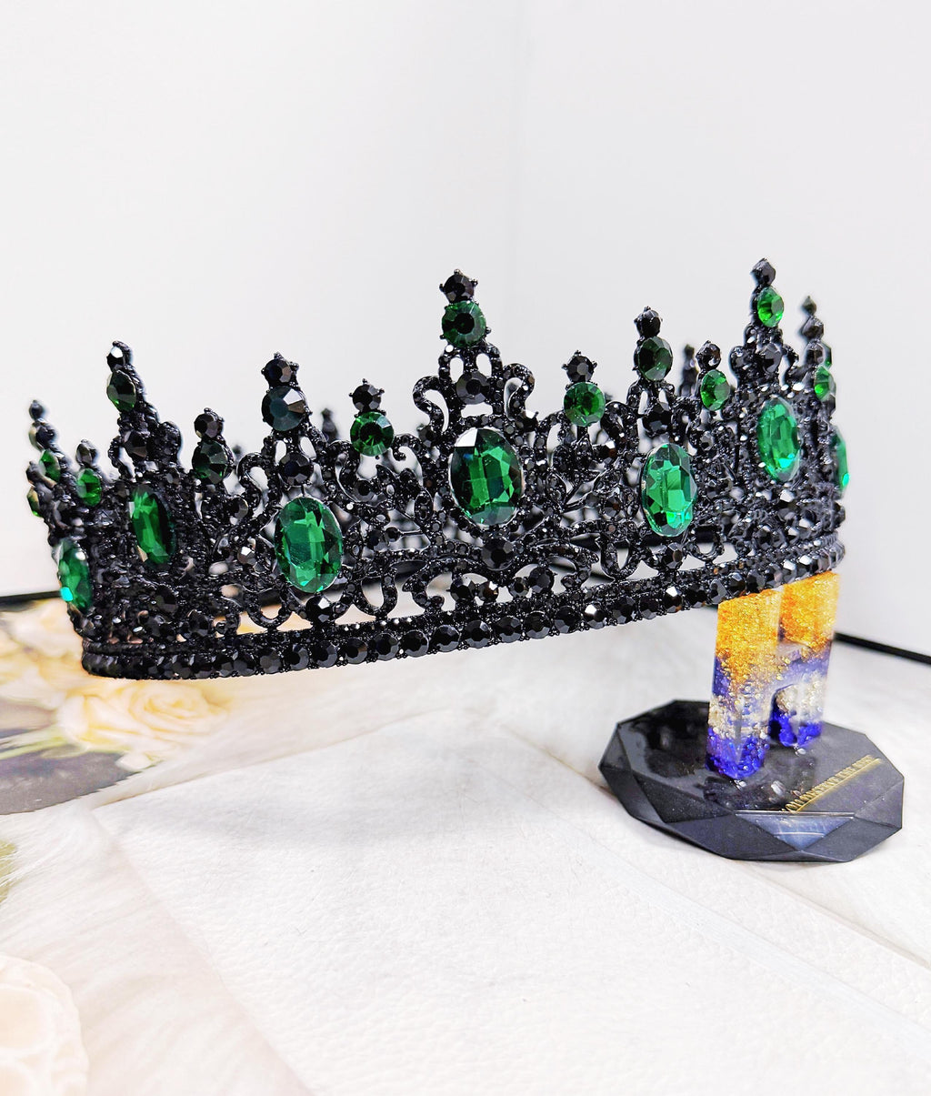 Black King Crown: Green Stone Gothic Renaissance Coronation